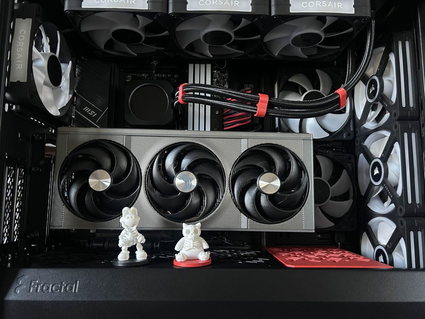 CORSAIR iCUE Link RX120 RGB 120mm PWM Fan - Magnetic Dome Bearing - Single Fan - Black customer photo 1