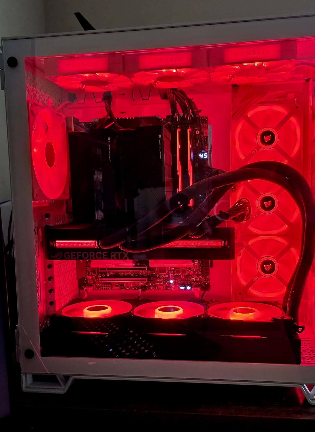 ASUS ROG Astral LC NVIDIA GeForce RTX 5090 32GB GDDR7 OC Edition, 360mm AIO Cooler, 3 Year Warranty customer photo 2