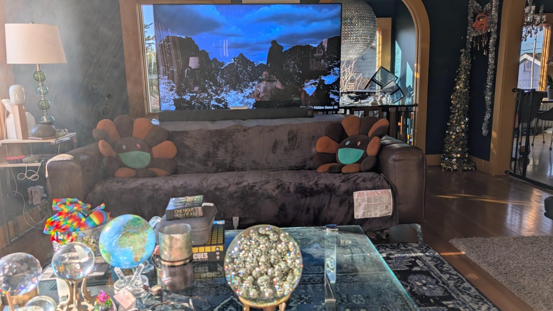 Samsung 85-Inch Class Neo QLED 4K QN90D Series Mini LED, Neo Quantum HDR+ Smart TV w/Dolby Atmos, Object Tracking Sound+, Motion Xcelerator, Real Depth Enhancer Pro, Alexa Built-in (QN85QN90D, 2024) customer photo 2