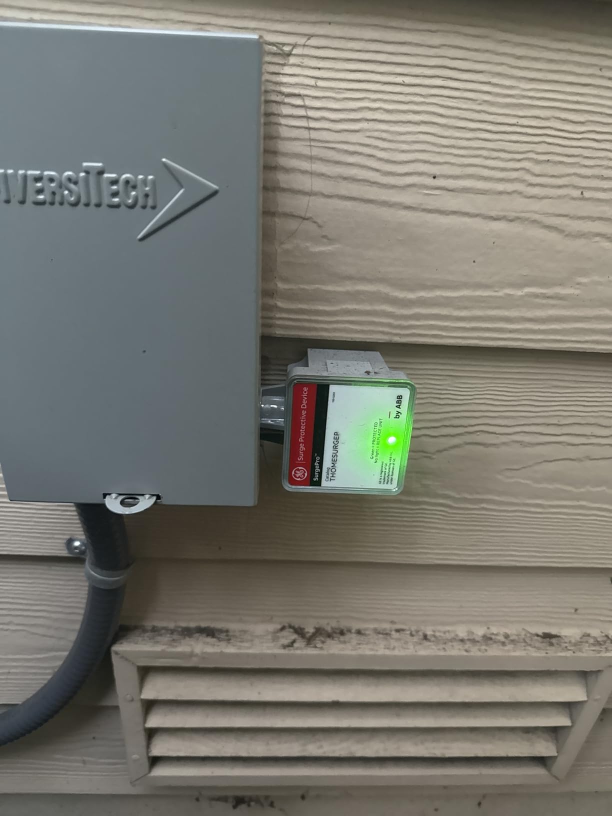 THOMESURGEP by ABB SurgePro Surge Protective Device, Externally Mounted Wired Residential SPD for Retail and Home, Type 1 SPD customer photo 1