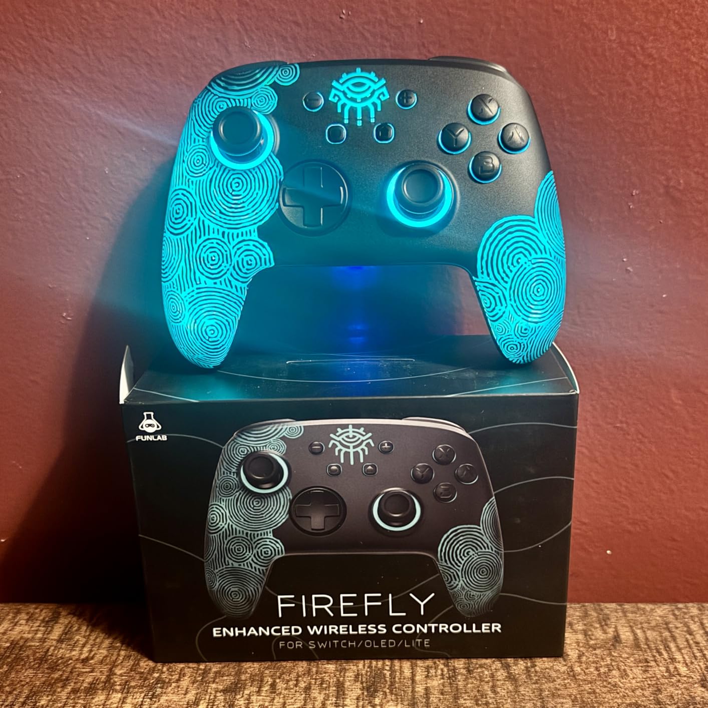 FUNLAB Switch Pro Controller Wireless Compatible with Nintendo Switch2/OLED/Lite, Firefly Bluetooth Remote Gamepad with Hall Effect Joysticks/RGB 7 LED Colors/Paddle/Turbo/Motion Control - White customer photo 1