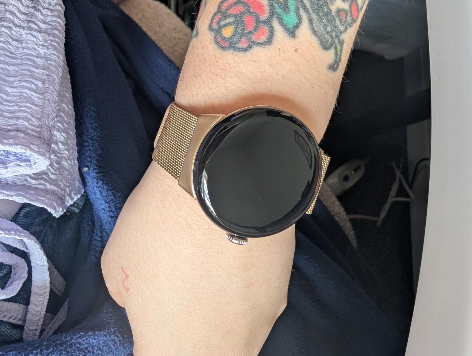 Google Pixel Watch 3 (45mm) 2024 Model - Android Smartwatch, Heart Rate Tracking, Fitbit Advanced Running, Fitness Insights, 24-Hour Battery - Polished Silver Aluminum Case - Porcelain Band - LTE customer photo 1
