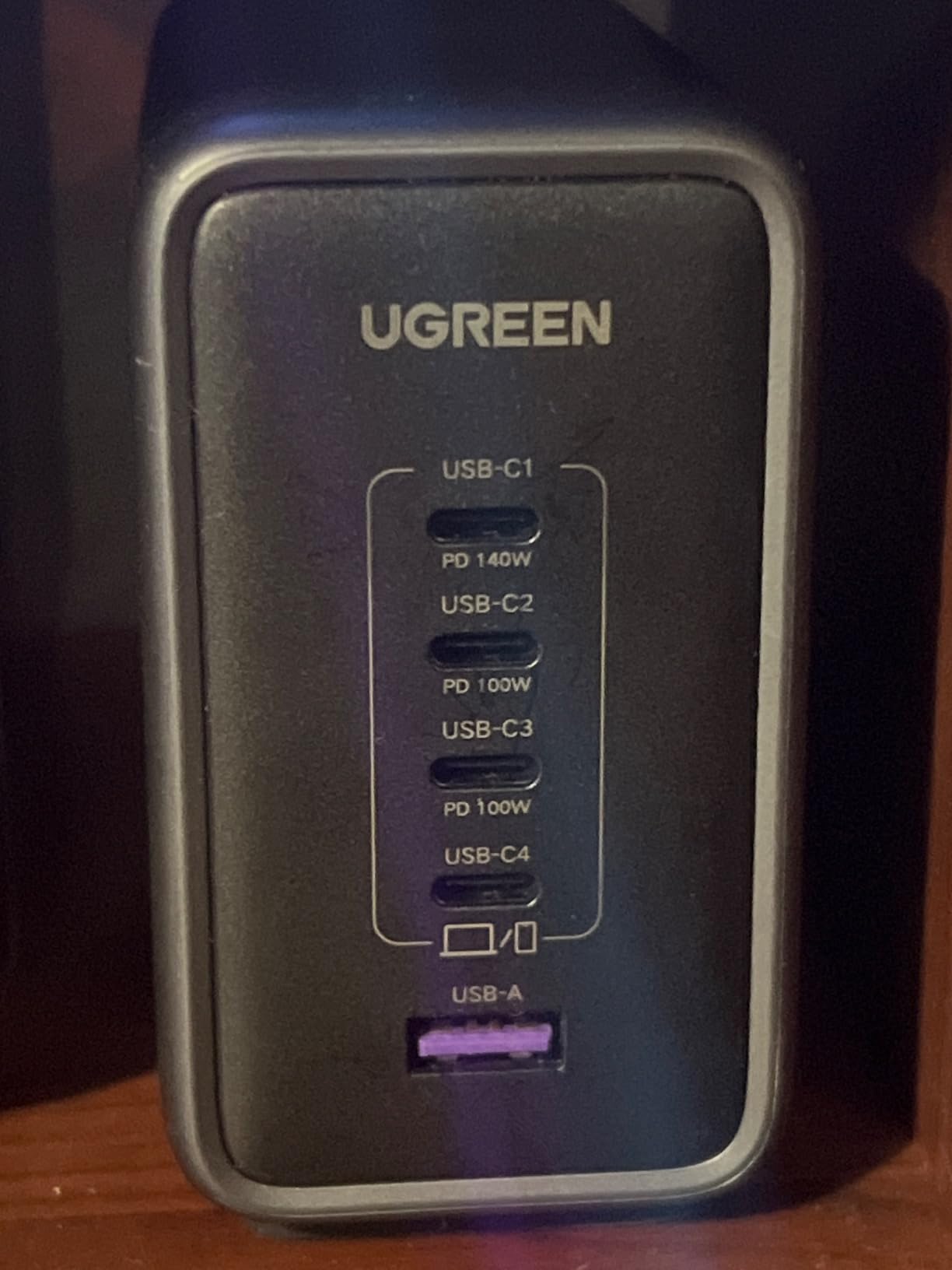 UGREEN Nexode 300W GaN Charging Station, 5-Port 140W Max Desktop Charger Compatible with MacBook Pro/Air/Neo, Dell XPS, iPhone 17/16/15, Galaxy S26/S25/S24, Pixel 10/9, iPad Air/Pro, Steam Deck customer photo 1