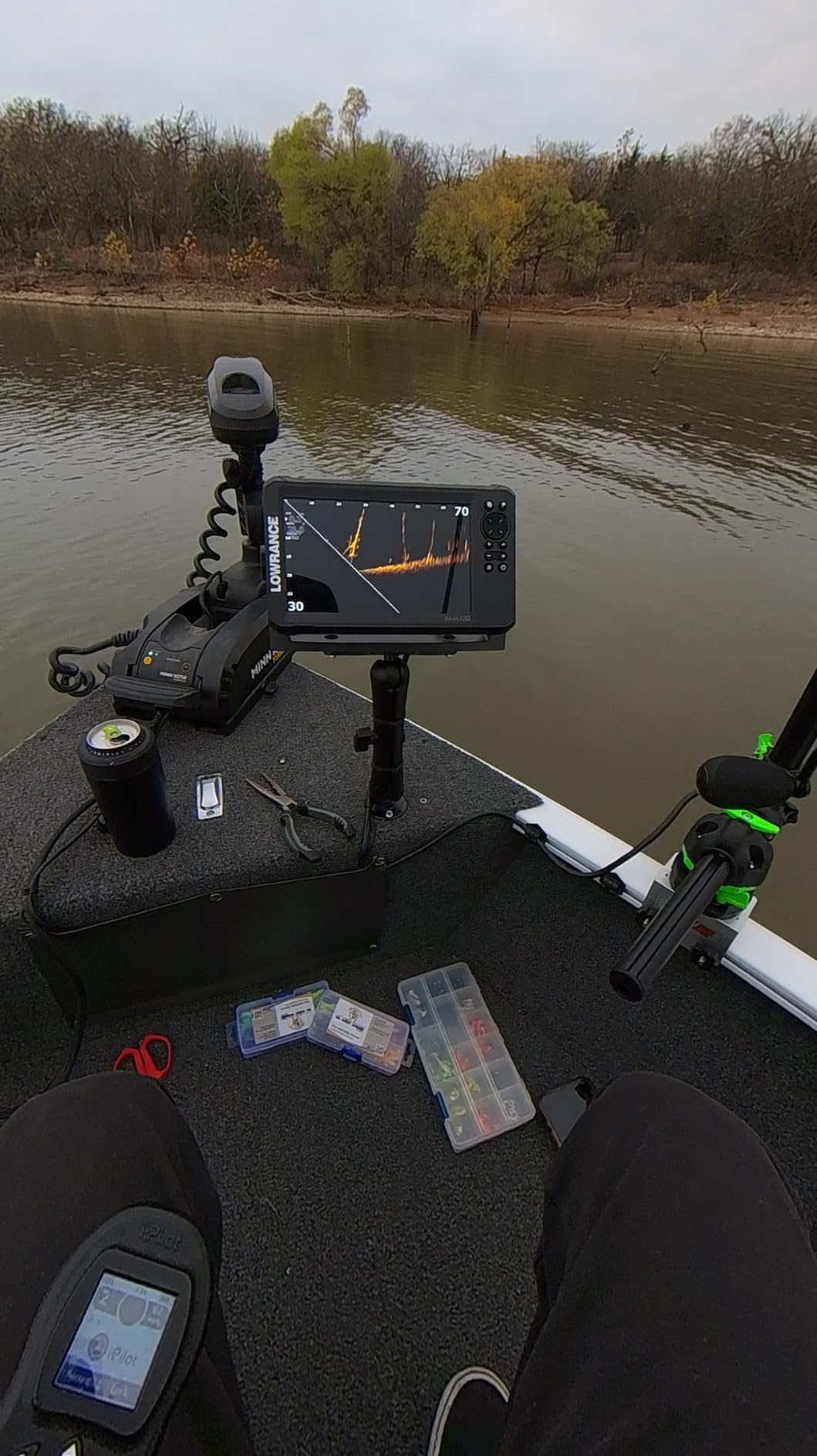 Lowrance Eagle Eye Fishfinder with Live Sonar, Chirp Sonar and DownScan with Fish Reveal customer photo 1