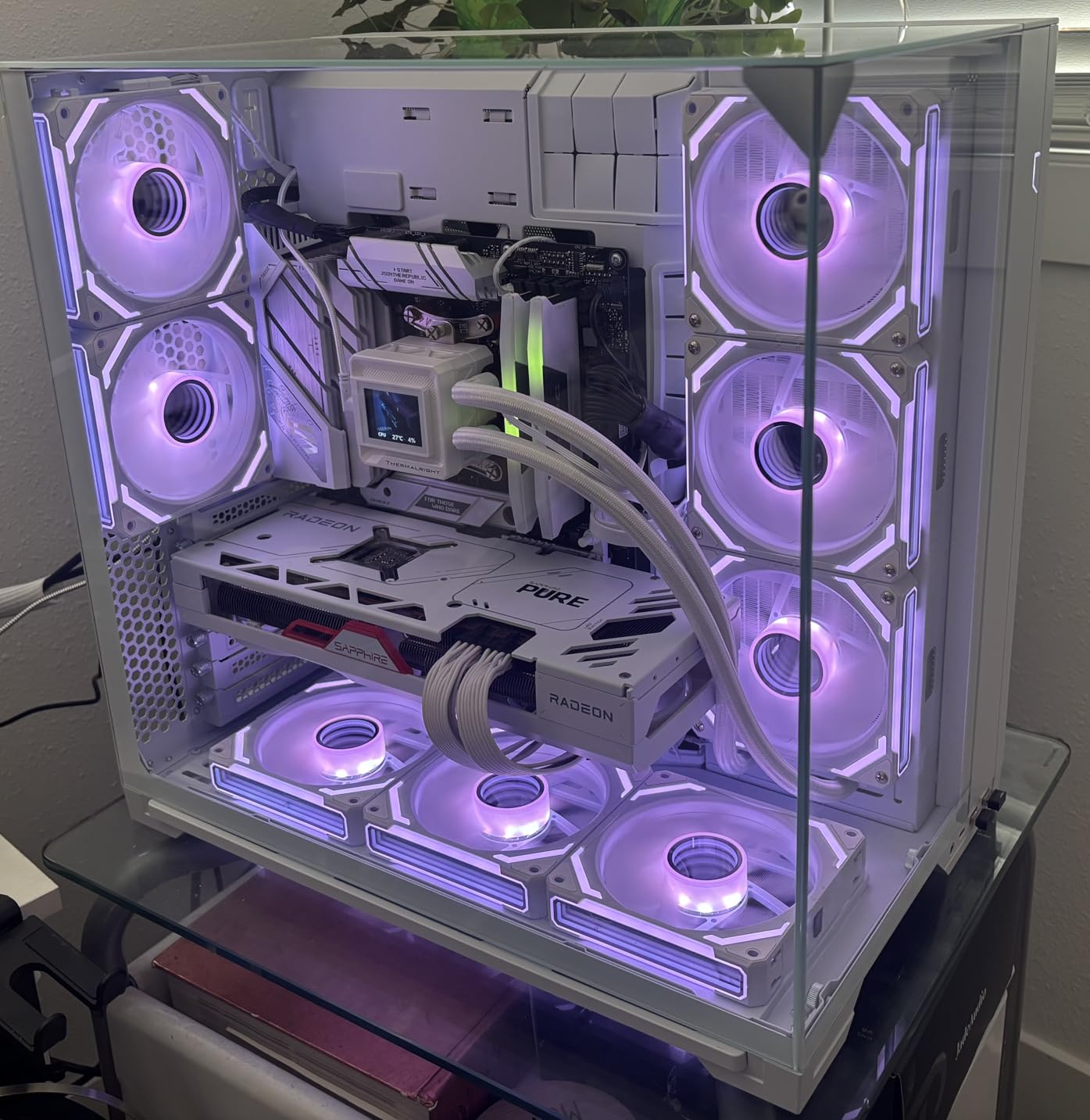 Lian Li O11 Vision Compact White-Steel-Tempered Glass ATX Mid Tower Computer Case - Back Connect Support (O11VPW) customer photo 1
