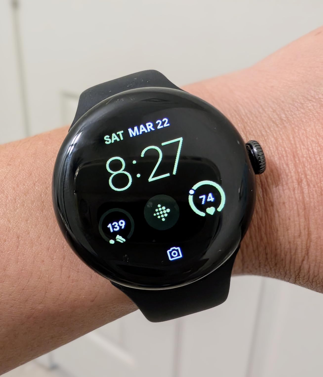 Google Pixel Watch 2 with the Best of Fitbit and Google - Heart Rate Tracking, Stress Management, Safety Features - Android Smartwatch, Matte Black Aluminum Case, Obsidian Active Band - LTE (Renewed) customer photo 2