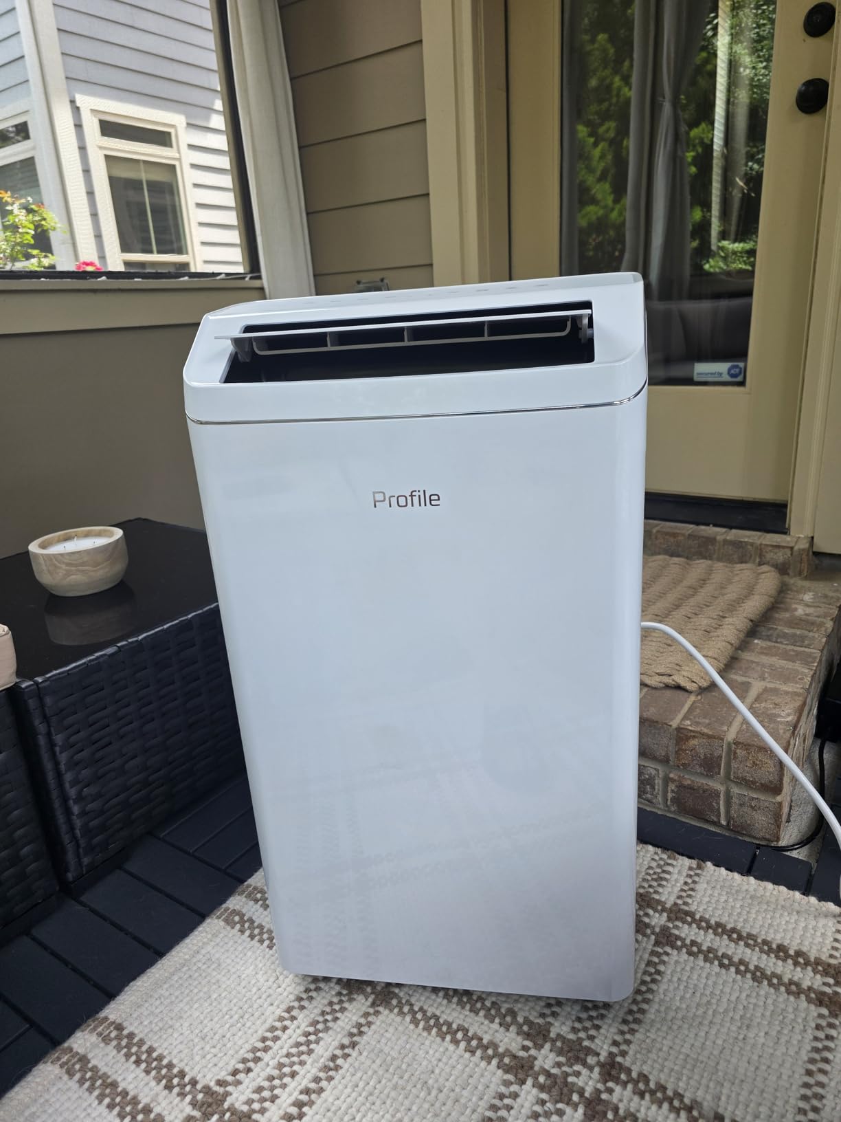GE Profile 10,000 BTU Smart Dual-Hose Portable Air Conditioner with Inverter, 3-in-1 AC with Dehumidifier & Fan, Cools Rooms up to 450 Sq Ft, Auto Evaporation, Wi-Fi, Easy Install Kit, White customer photo 1