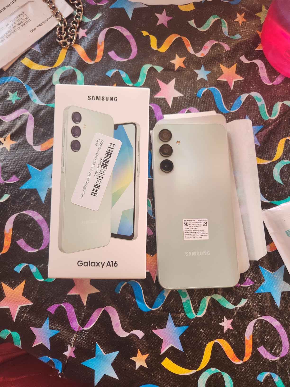 SAMSUNG Galaxy A16 4G LTE (128GB + 4GB) International Model SM-A165/DS - Factory Unlocked - Light Green + CASE customer photo 1