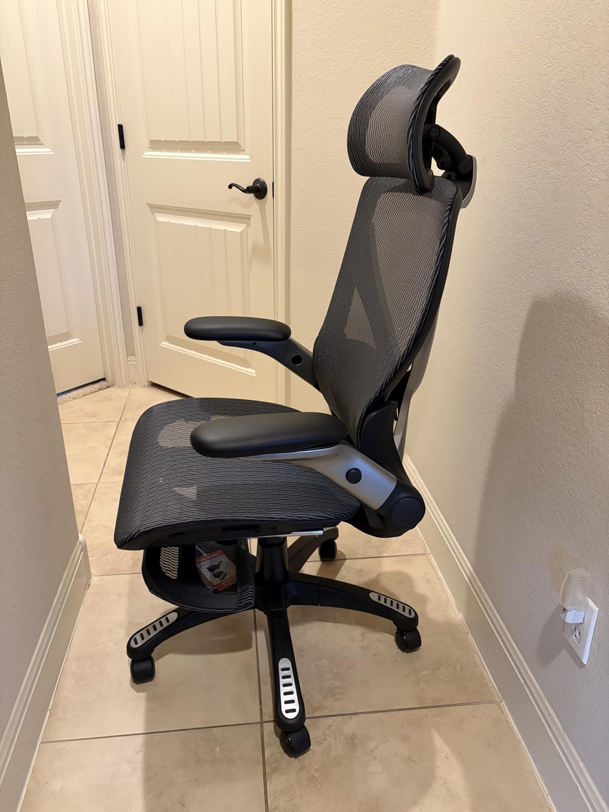 ELABEST X100 Ergonomic Mesh Office Chair with Footrest, Big and Tall Desk Chair with 5D Flip-Up Arms, Adjustable 3D Lumbar Support, Gaming & Executive Computer Chairs customer photo 2