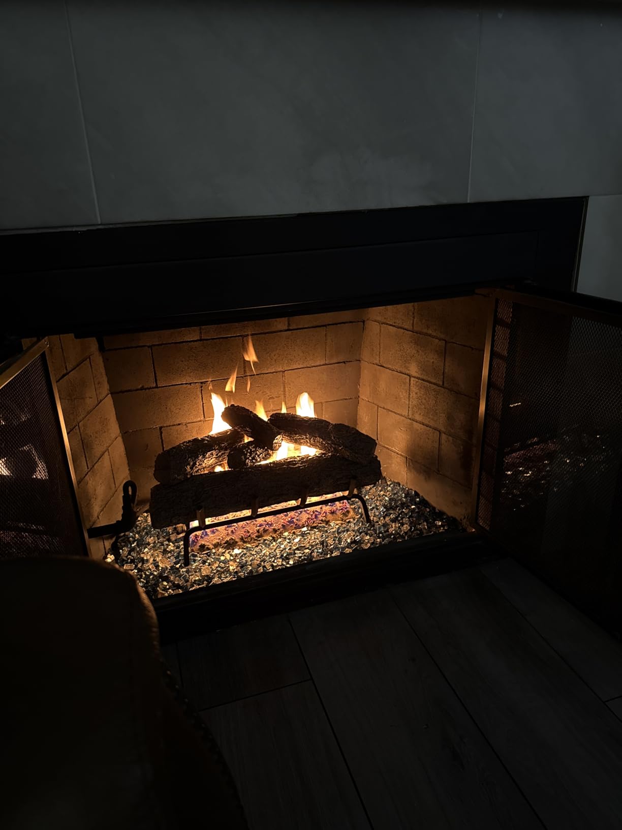 Real Fyre Live Oak 30-Inch Vented Natural Gas Log Set - Burner, Grate, Glowing Embers & Gas Connection Kit customer photo 2