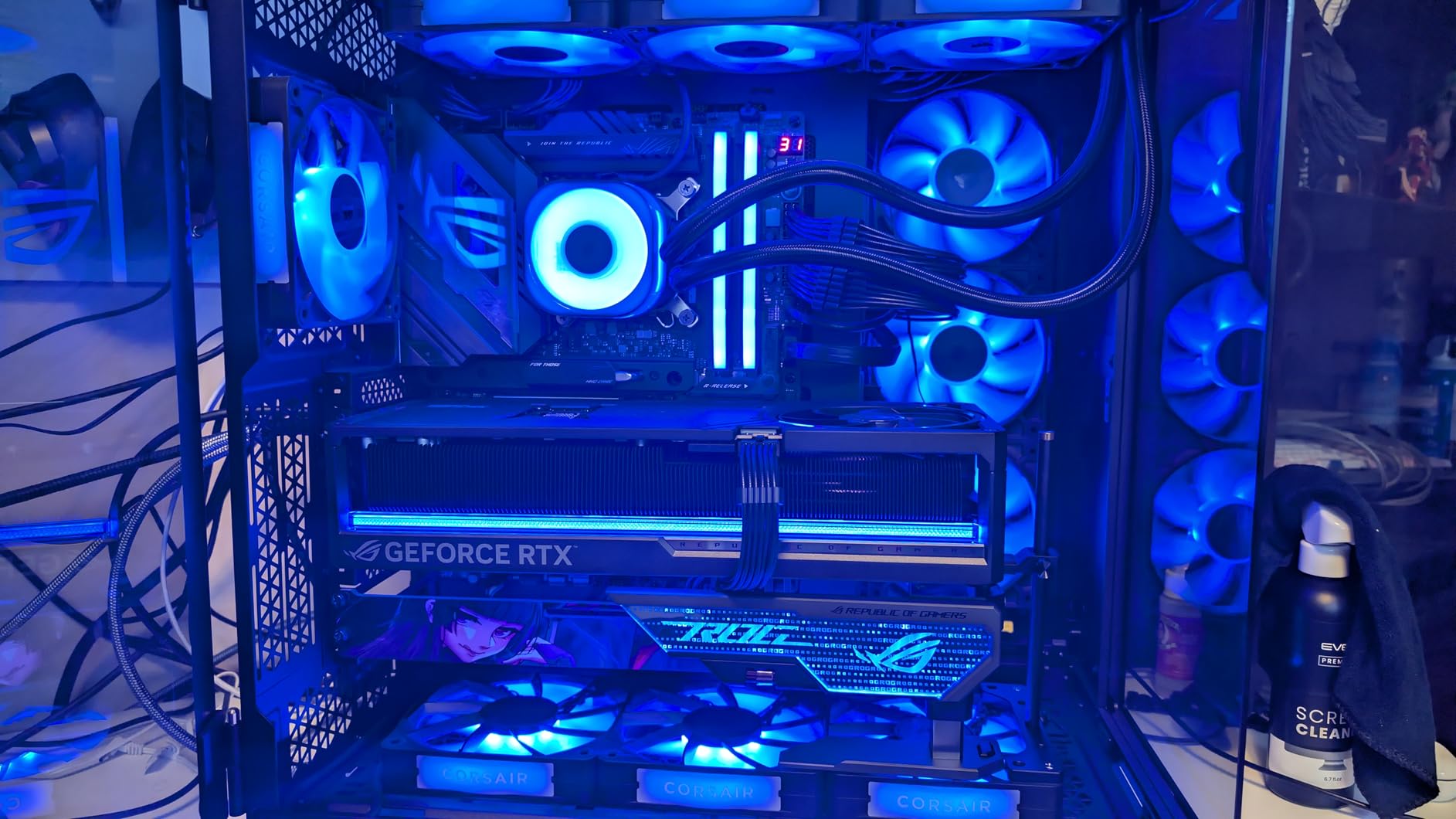 ASUS ROG Astral NVIDIA GeForce RTX 5080 16GB GDDR7 OC Edition Gaming Graphics Card (PCIe 5.0, HDMI/DP 2.1, 3.8-Slot, 4-Fan Design, Axial-tech Fans, Patented Vapor Chamber) customer photo 1
