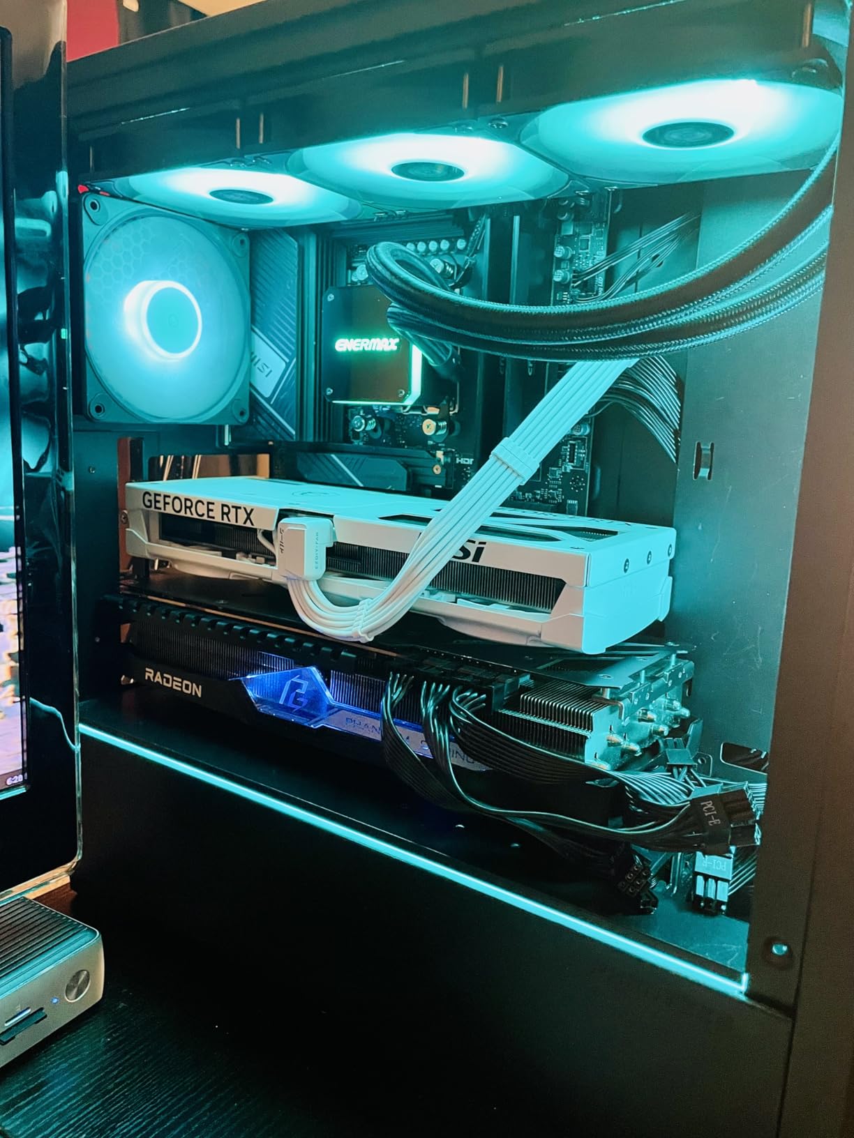 MSI Gaming RTX 5080 16G Ventus 3X OC White Graphics Card customer photo 1