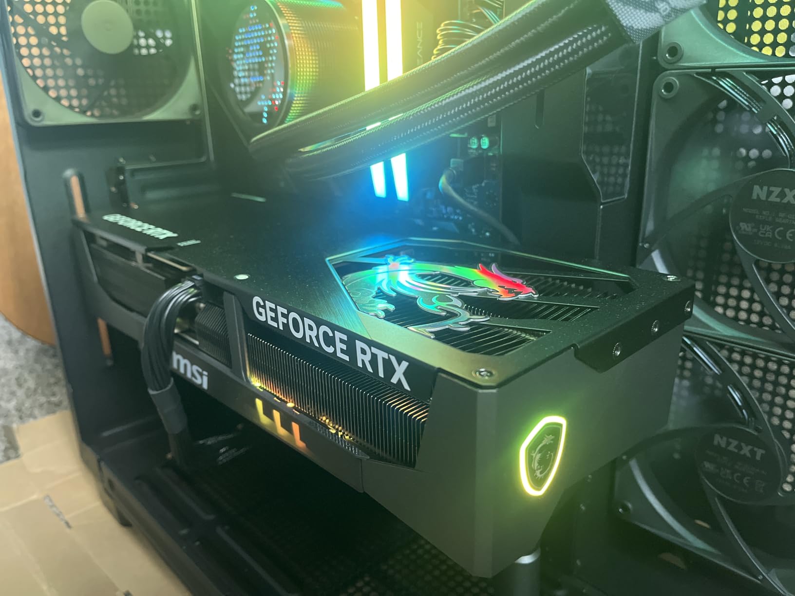 MSI GeForce RTX 5090 32G GAMING TRIO OC Graphics Card - 32GB GDDR7 (28Gbps/512-bit), PCIe 5.0, TRI FROZR 4 (3 x STORMFORCE Fan), Gaming & Silent mode, HDMI 2.1b, DisplayPort 2.1b customer photo 1