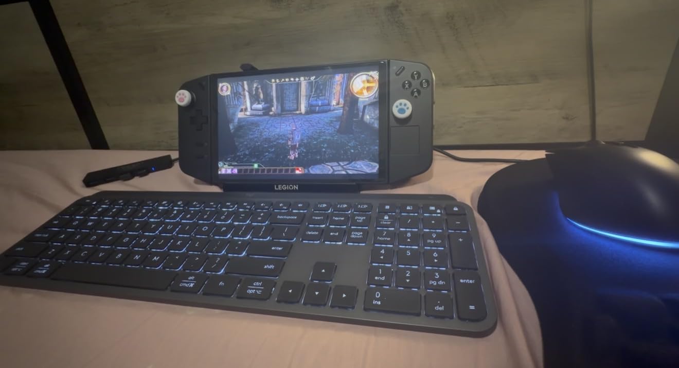 Razer Pro Click V2 Vertical Wireless Mouse: 6 Button Ergonomic Design - One Click AI Prompt - Supports Windows & Mac - Multi Device Connectivity via 2.4GHz, Bluetooth, or USB C Wired Mode - Chroma RGB customer photo 1