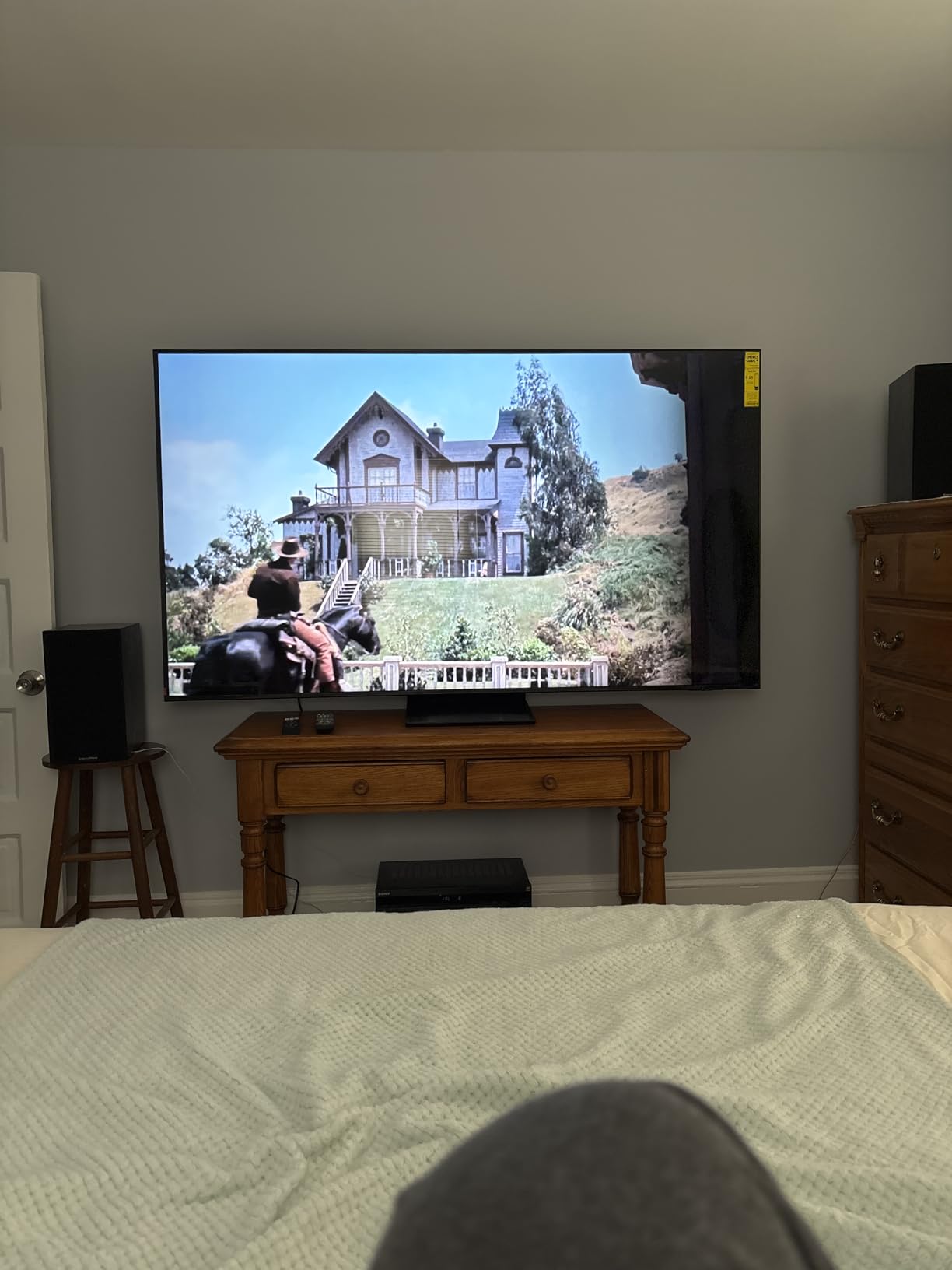 55-Inch Class Neo QLED QN70F 4K Mini LED Smart TV (2025 Model) NQ4 AI Gen2 Processor, Quantum Matrix Technology Slim, Motion Xcelerator 144Hz, Samsung Vision AI, Alexa Built-in customer photo 2