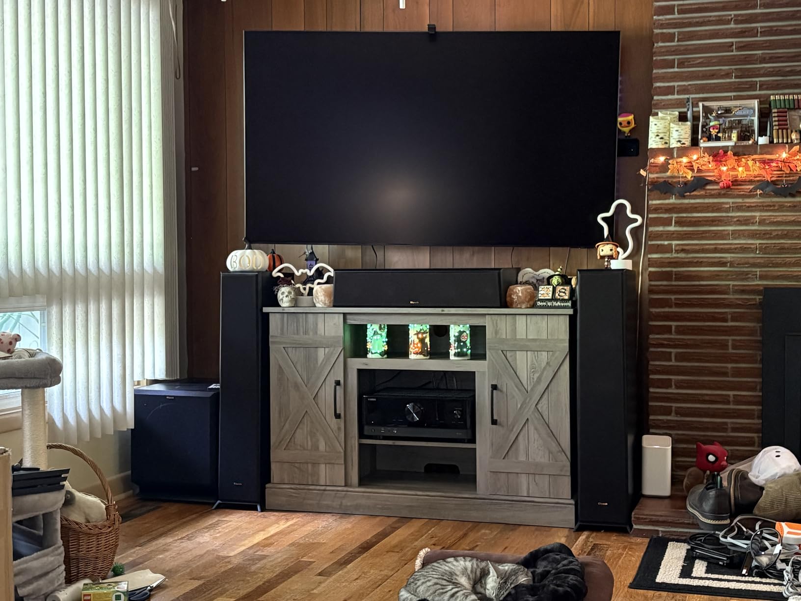 Samsung 75-Inch Class Neo QLED 4K QN90F Series, Vision AI, Mini LED Smart TV (2025 Model, 75QN90F) Neo Quantum HDR+, Object Tracking Sound+ w/Dolby Atmos, Glare Free, Gaming Hub, Alexa Built-in customer photo 1