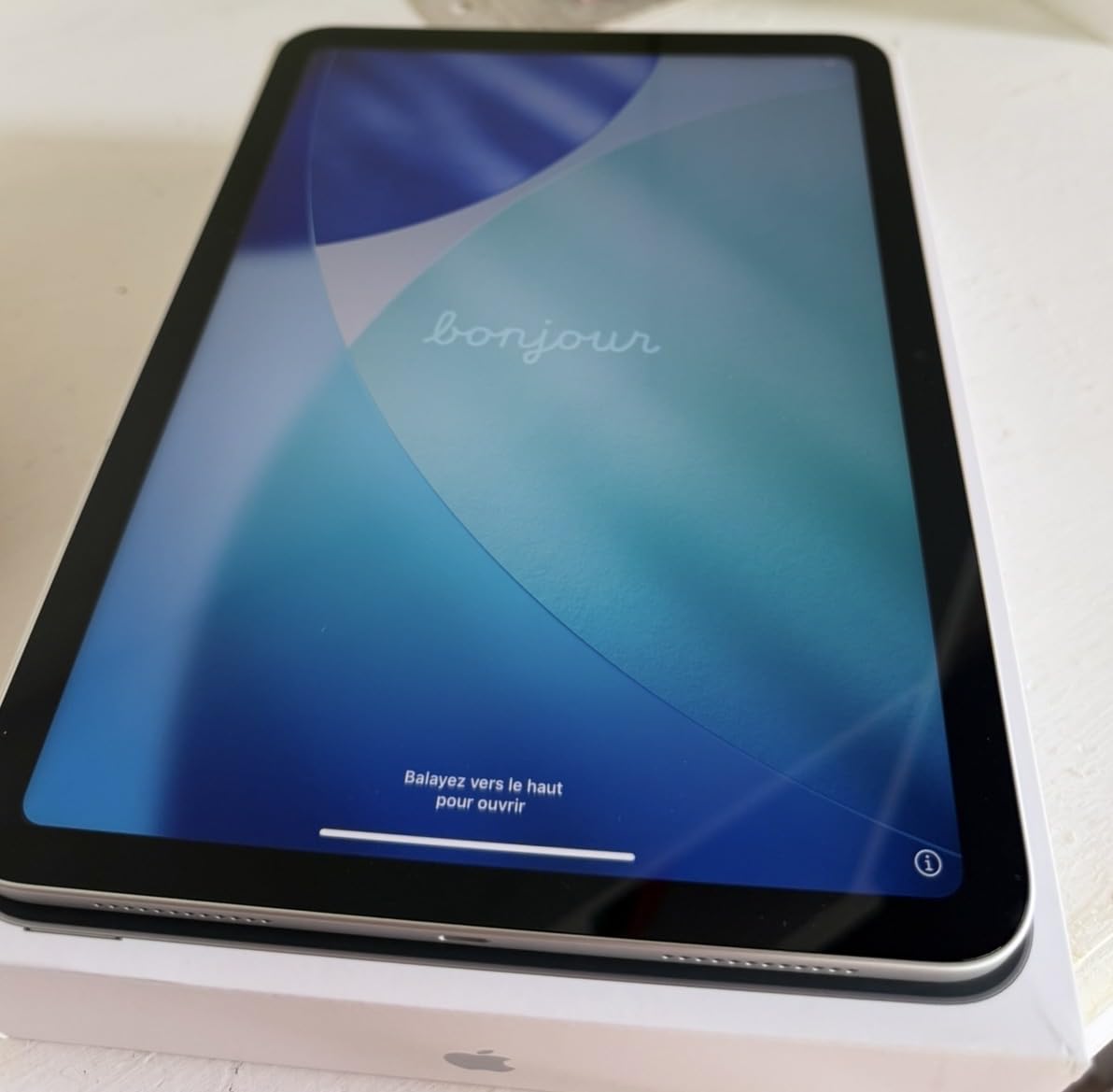 Apple iPad 11-inch (A16 chip): Liquid Retina Display, 128GB, Wi-Fi 6, 12MP Front/12MP Back Camera, Touch ID, All-Day Battery Life - Blue customer photo 1