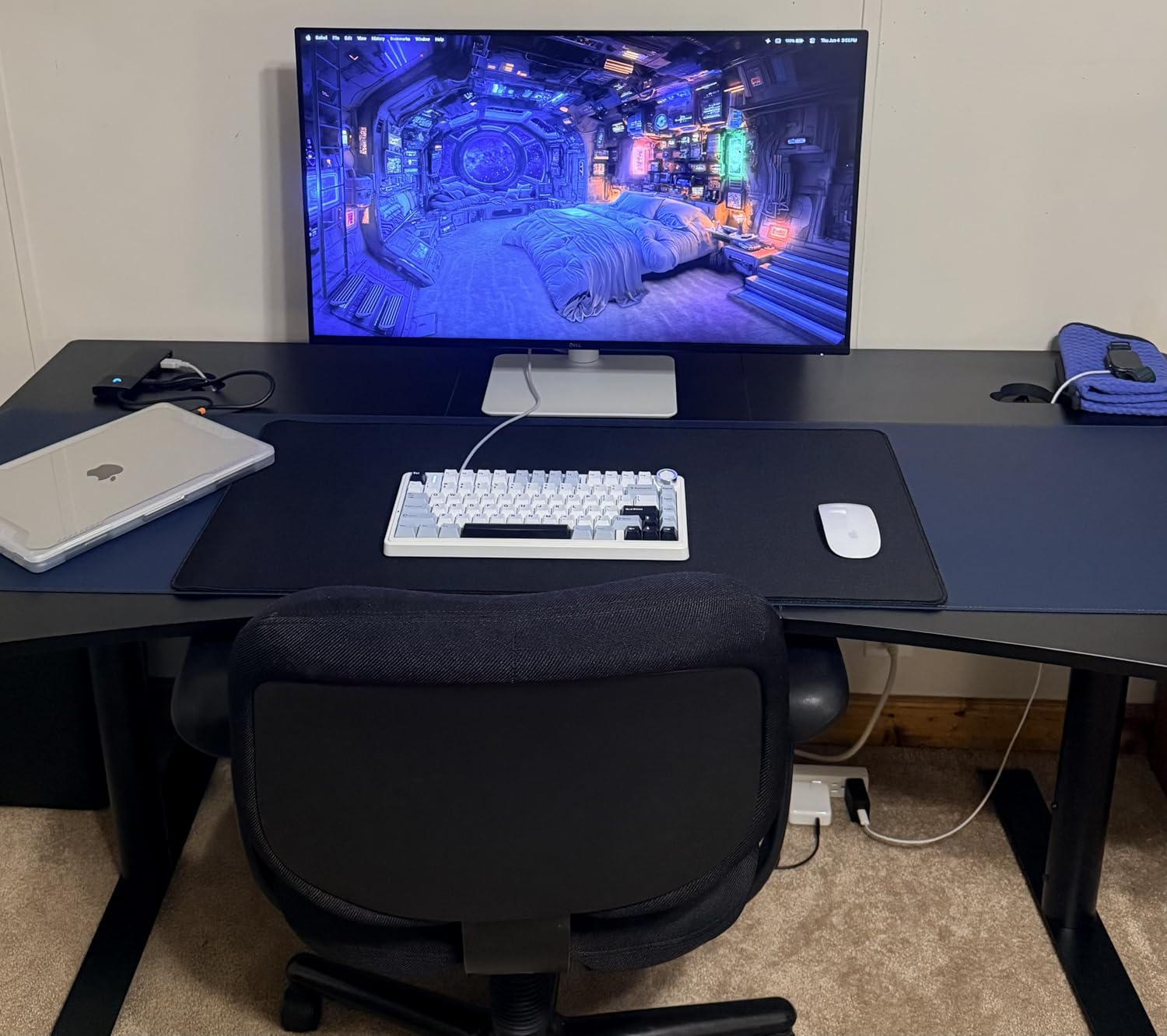 Dell 32 Plus 4K Monitor - S3225QS - 31.5-inch 4K (3840 x 2160) up to 120Hz 16:9 Display, VA Panel, AMD FreeSync Premium, 99% sRGB, 95% DCI-P3, 1500:1 Contrast Ratio, Comfortview - Ash White customer photo 1