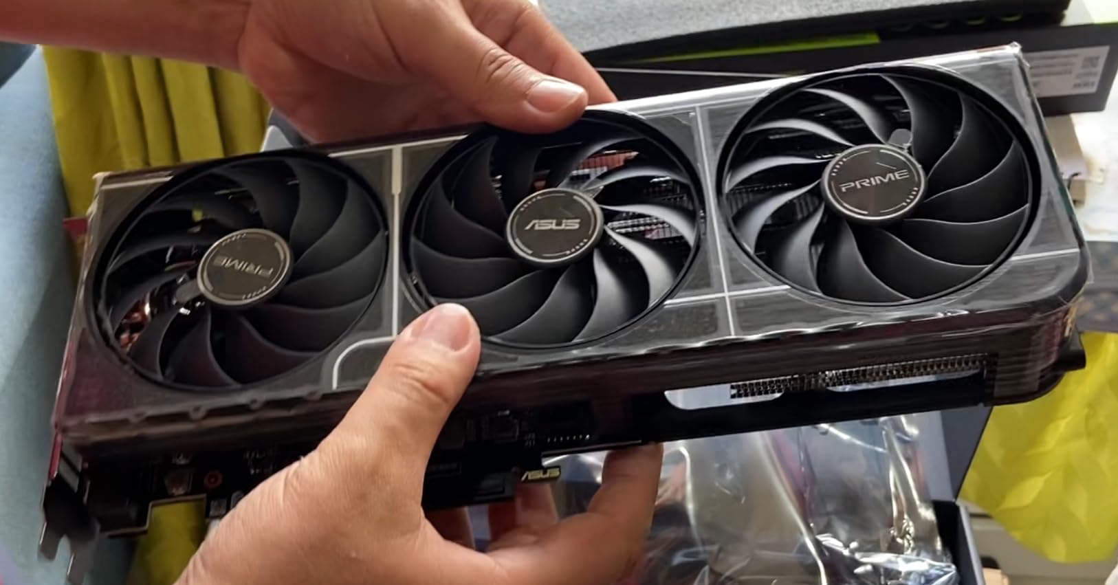 ASUS SFF-Ready Prime NVIDIA GeForce RTX 5060 Ti 16GB GDDR7 OC Edition Graphics Card (PCIe 5.0, 16GB GDDR7, HDMI/DP 2.1, 2.5-Slot, Axial-tech Fans, Dual BIOS) customer photo 2