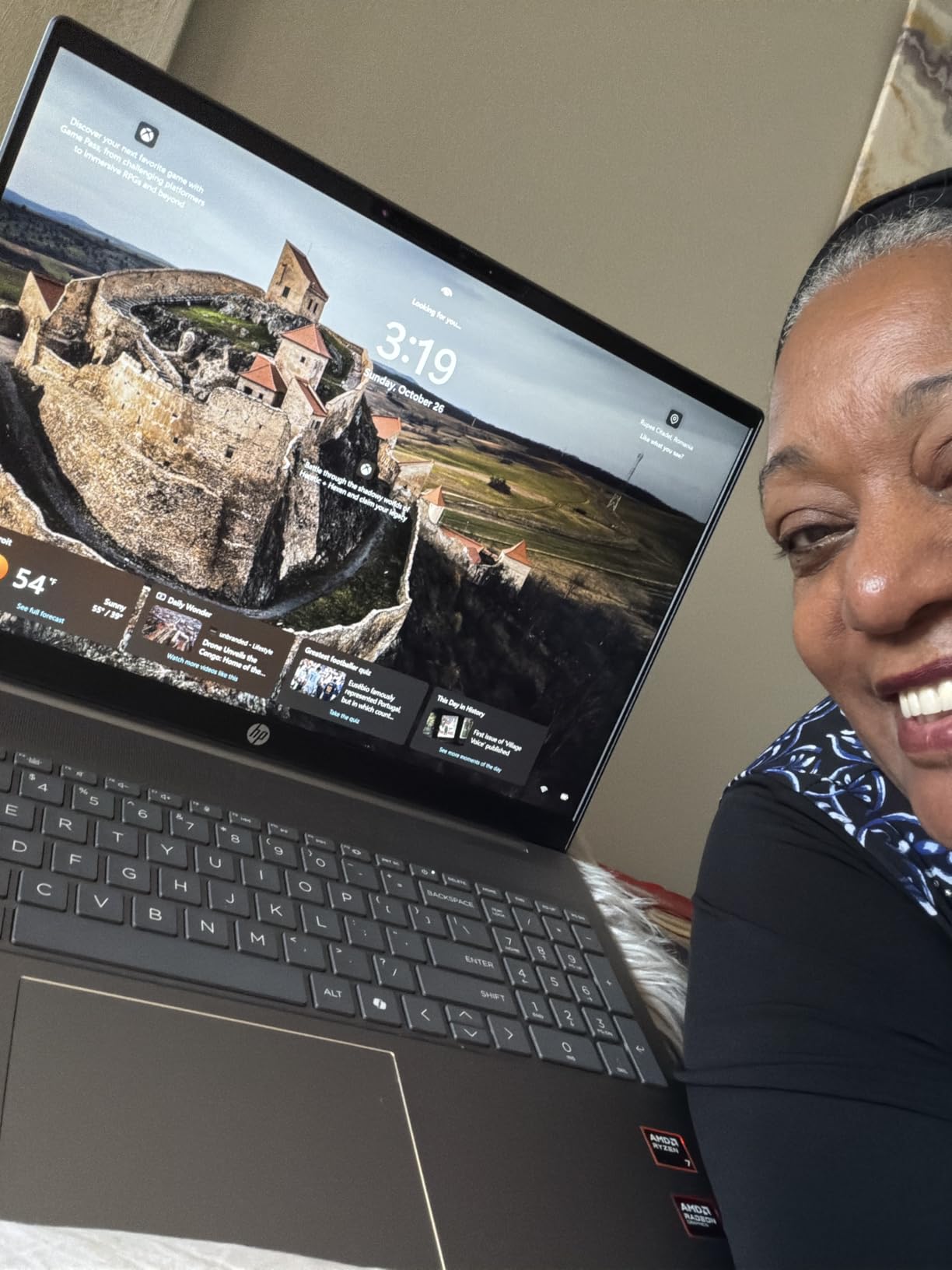 HP Pavilion 16