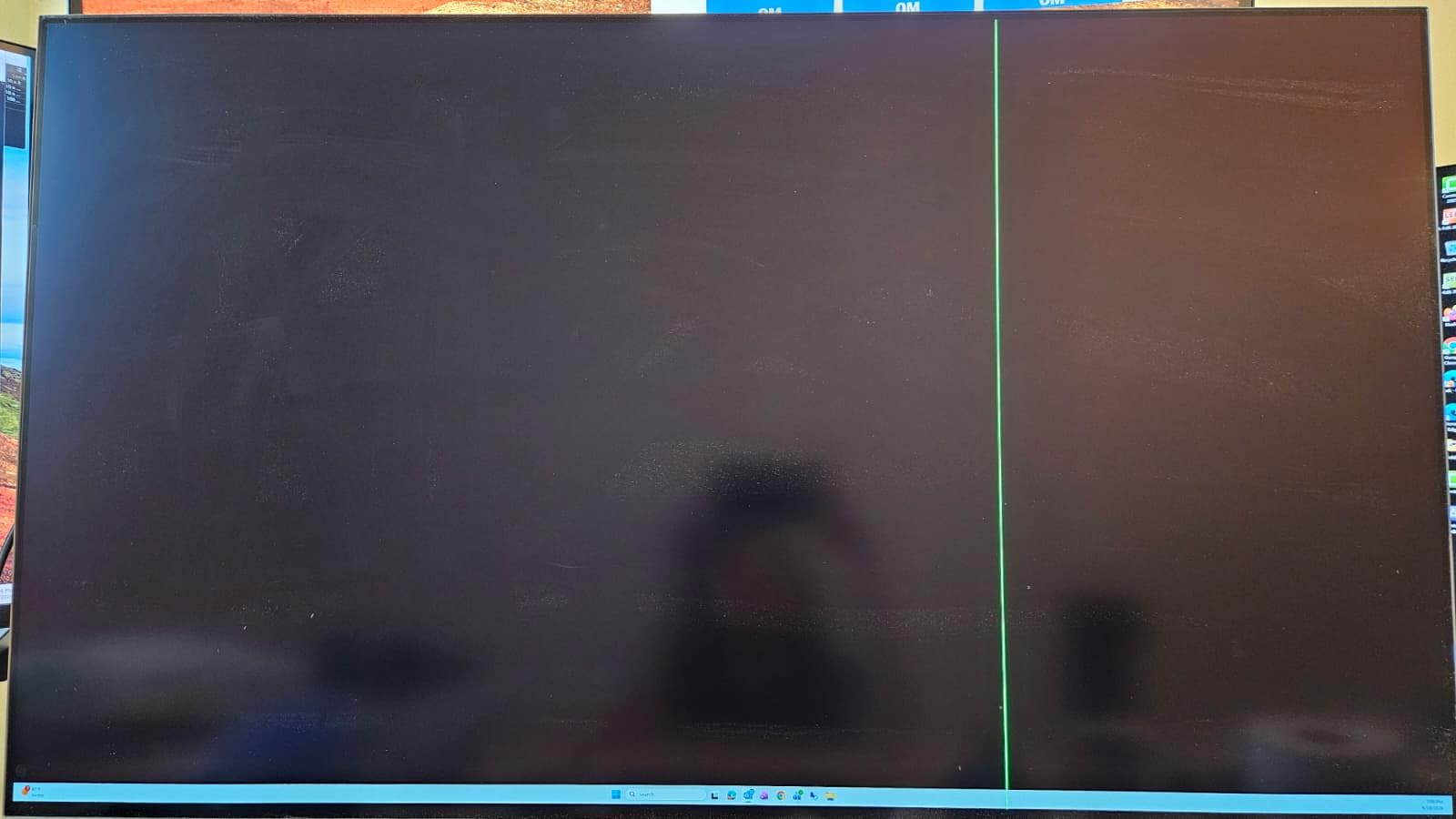 KTC 24 Inch Gaming Monitor 180Hz - 2K 1440P Computer Monitors, Fast IPS Vertical Monitor with HDR 400, Adaptive Sync, Up to 185Hz, HDMI & Display Port, Tilt Pivot Height Adjustable, Vesa Mount, H24T7 customer photo 1