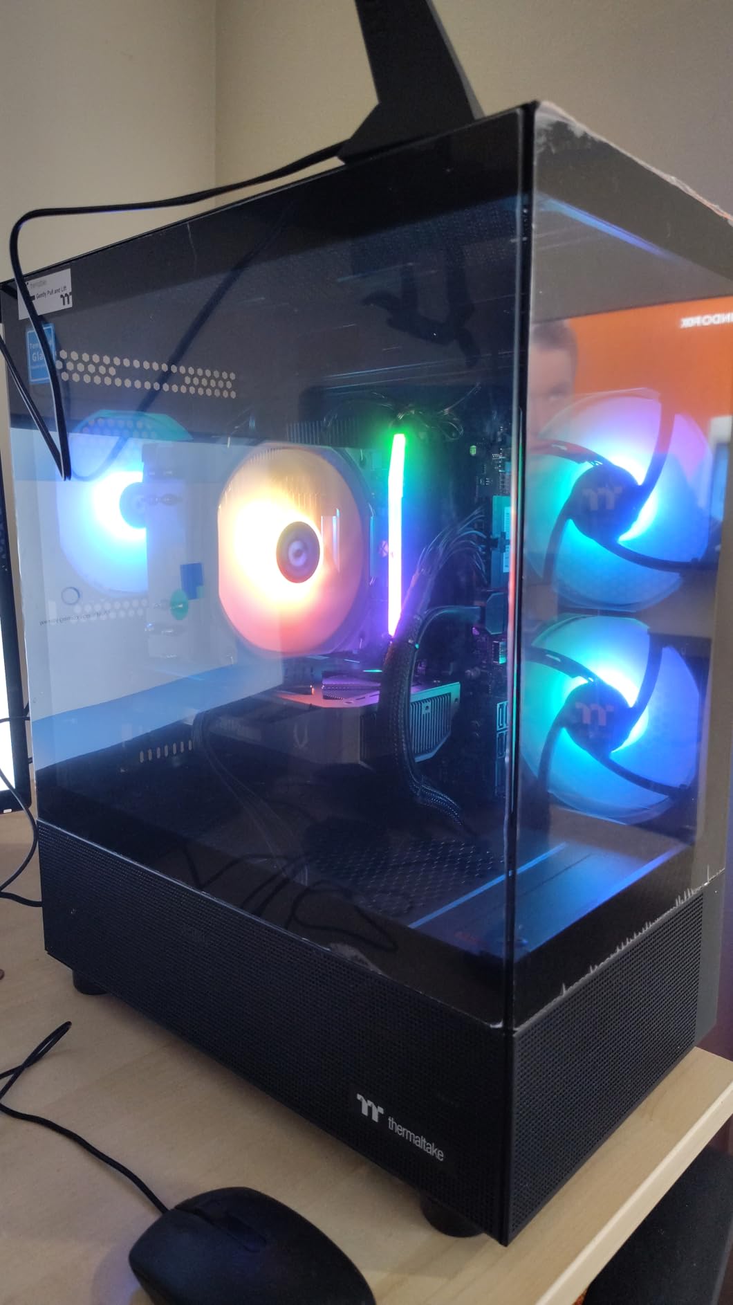 Thermaltake LCGS View i1460-170 Gaming Desktop (Intel Core i5-14400F, 16GB DDR5 6000MT/s RGB Memory, NVIDIA GeForce RTX 5060, 1TB NVMe M.2, WiFi, Windows 11) customer photo 2