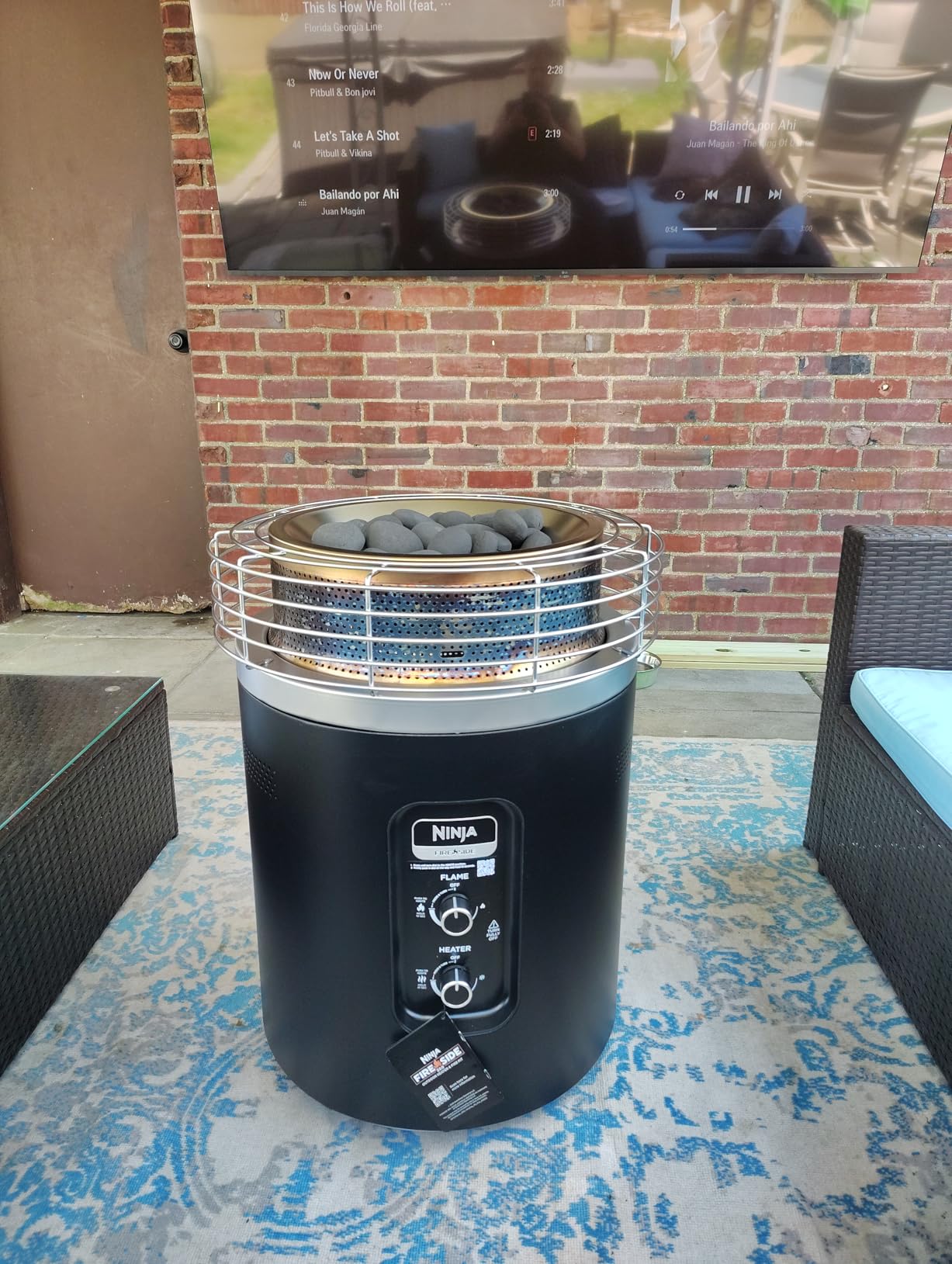 Ninja Fireside360™ Outdoor Heater and Fire Pit | 3 Modes with Flame and Heat Settings | Portable Smokeless Propane Design for Patio Deck and Camping | 80,000 BTU | Black | OF101BK customer photo 2