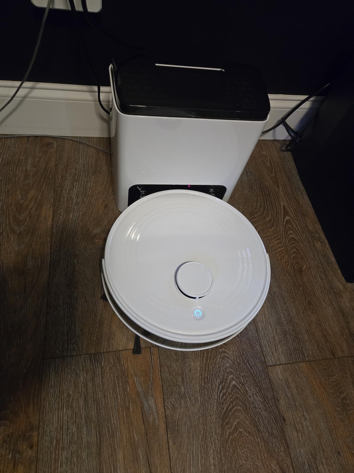 Lefant LiDAR Robot Vacuum and Mop Combo,75-Days Self-Emptying,6000Pa Powerful Scution,Multi-Floor Mapping, No-Go Zones,140 Min Runtime,2.4G/5G WiFi/Alexa/APP/iWatch,M2 Plus Black customer photo 2