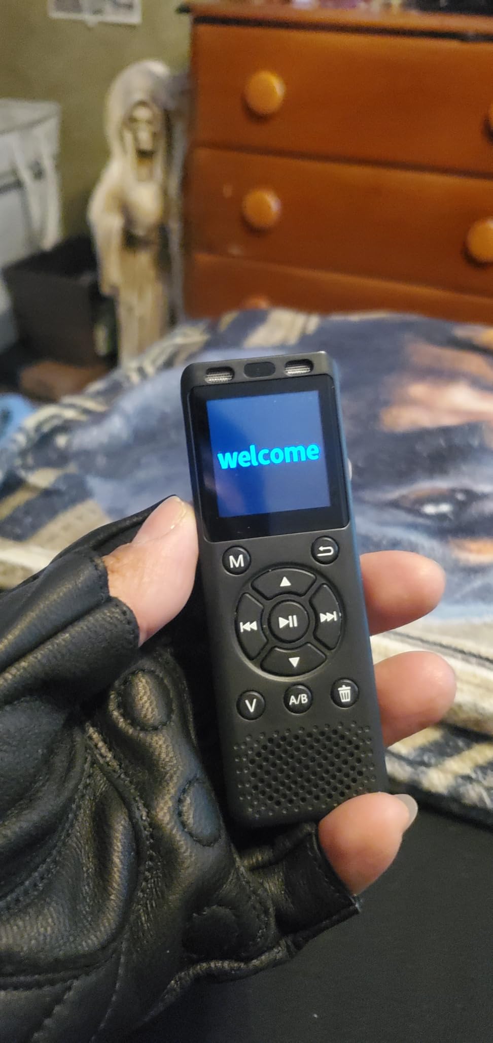 Tonfarb 64GB Digital Voice Recorder with Playback,Audio Recording Device for Lectures Meeting/Classes/Interviews,Tape Recorder with Voice Activated,Password,Noise Reduction,A-B Repeat,MP3 Player Etc customer photo 1