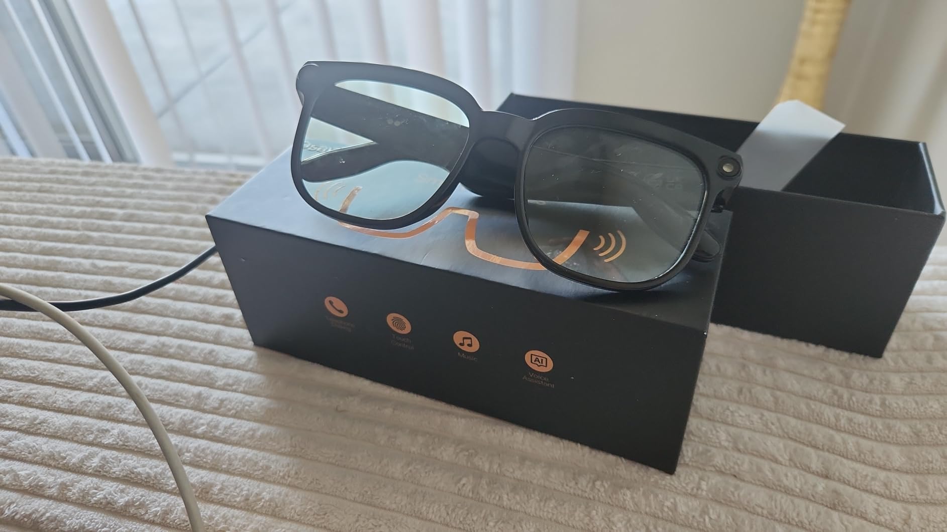 AI Smart Glasses with Camera, 8MP Camera Glasses, 1080P Anti-Shake Video Recording Glasses, Real Time Translation, AI Voice Assistant, Object Recognition, Bluetooth Sunglasses for Men Women (Photochromic) customer photo 2