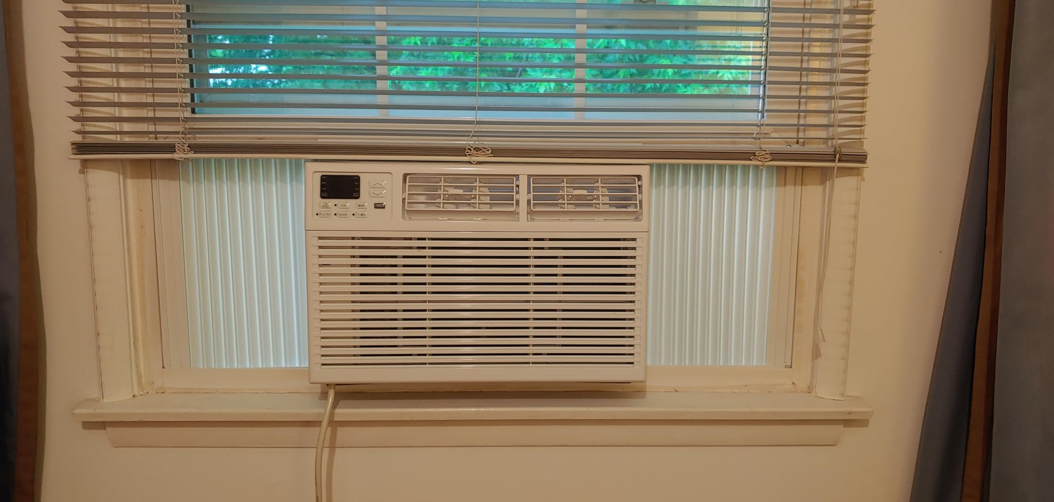 Electactic 5000 Btu Window Air Conditioner, AC Window Unit Up to 150 Sq.Ft, 2 Cooling & Fan Speeds, 51DB Ultra-Quiet, Mechanical Controls, Air Conditioner for Bedroom, Apartment, Office customer photo 1