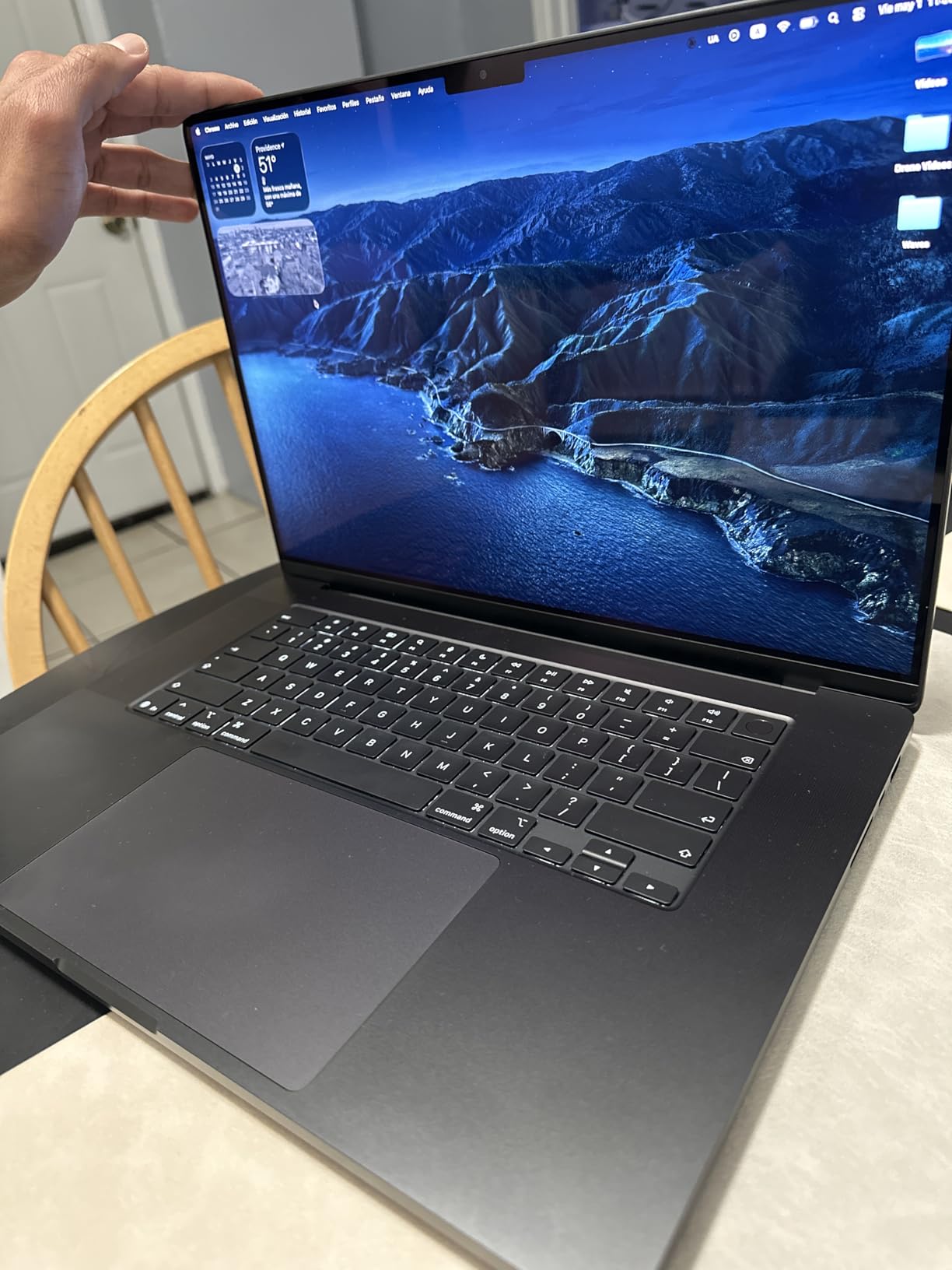 2026 MacBook Pro Laptop with Apple M5 Pro chip with 18-core CPU and 20-core GPU: Built for AI, 16.2-inch Liquid Retina XDR Display, 48GB Unified Memory, 1TB SSD, Wi-Fi 7; Space Black customer photo 2