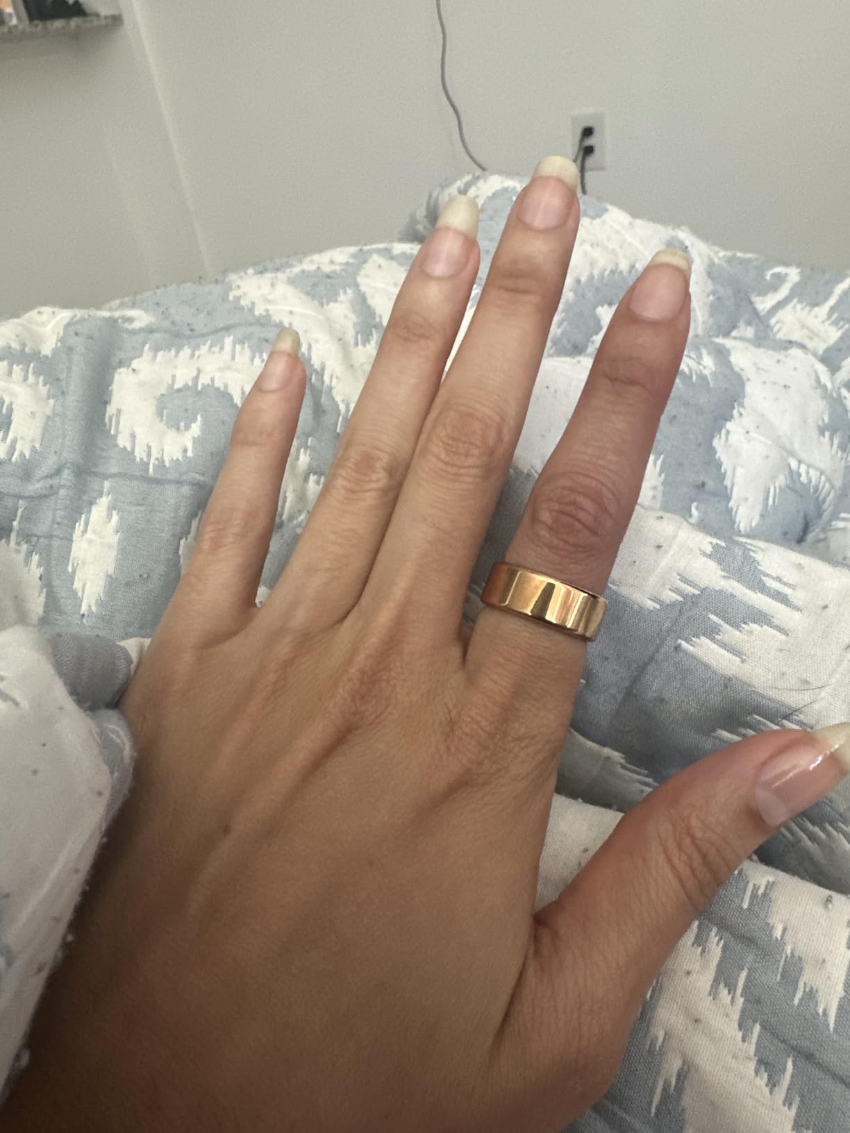 Mirlray Smart Ring for Women & Men, Smart Ring Health Tracker, Blood Oxygen & Heart Rate Monitor, Long Lasting Battery Sleep Ring, Waterproof Fitness Ring (Rose Gold, 8) customer photo 1
