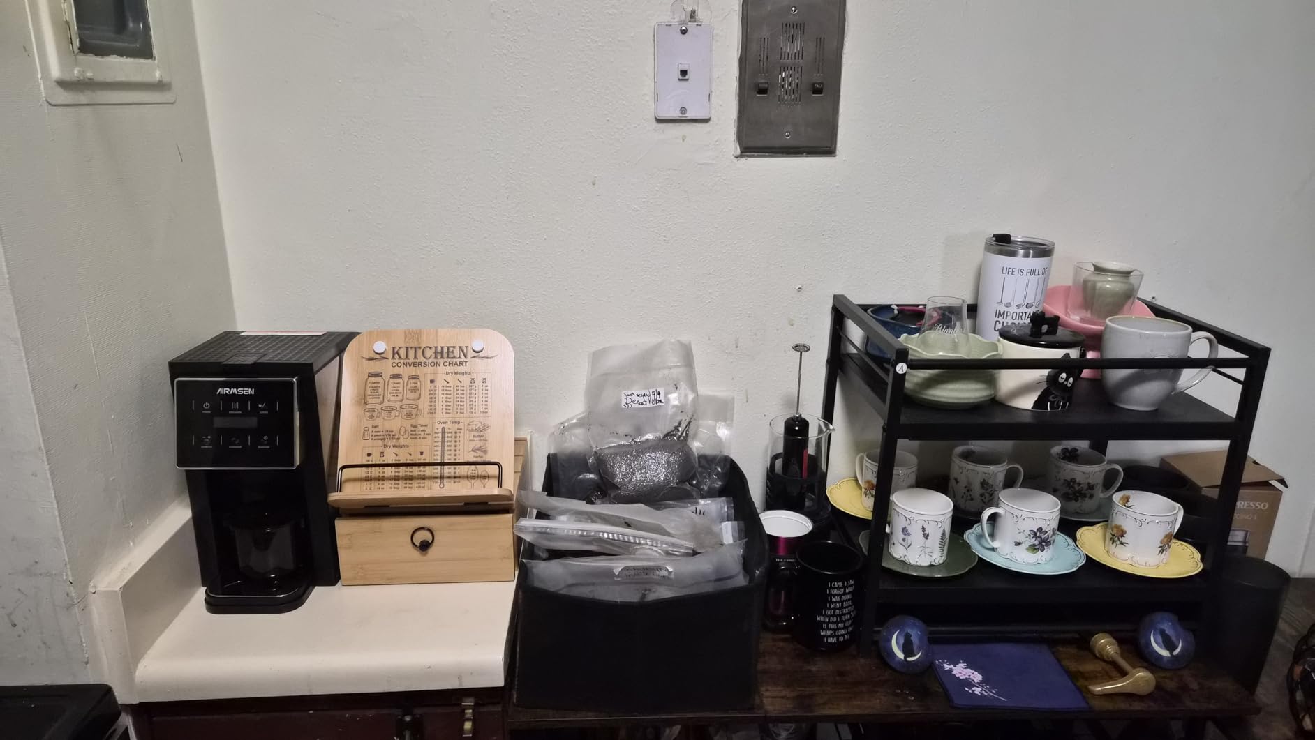 AIRMSEN Grind & Brew Coffee Maker with Built-in Grinder (2026 Model) - Single-Serve, Compatible with K-Cup Pods & Ground, 1000W Fast 6-14oz Brewer, Descaling Alert, Touchscreen & 50oz Removable Tank customer photo 2