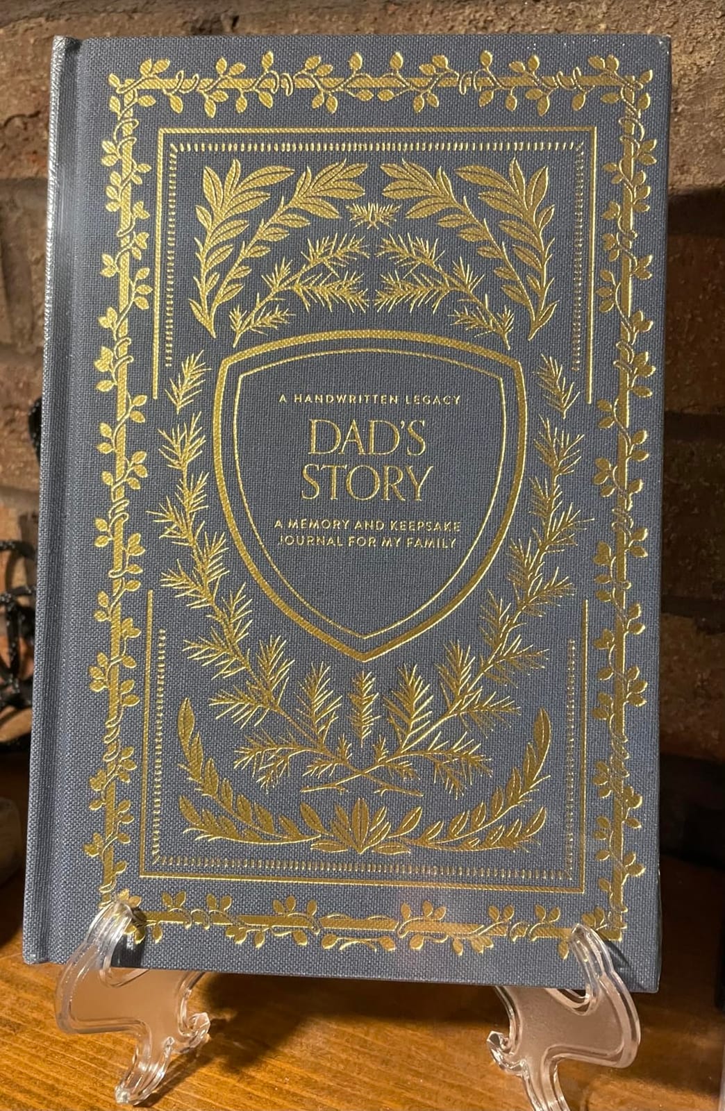 Dad's Story Journal (Linen Hardcover): A Memory and Keepsake Journal for My Family (Heirloom Story Books and Guided Journals) customer photo 1