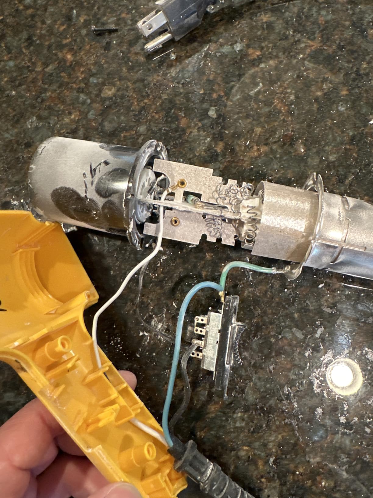 Wagner Spraytech HT1000 Dual-Temperature Heat Gun, low 750°F, high 1000°F customer photo 2