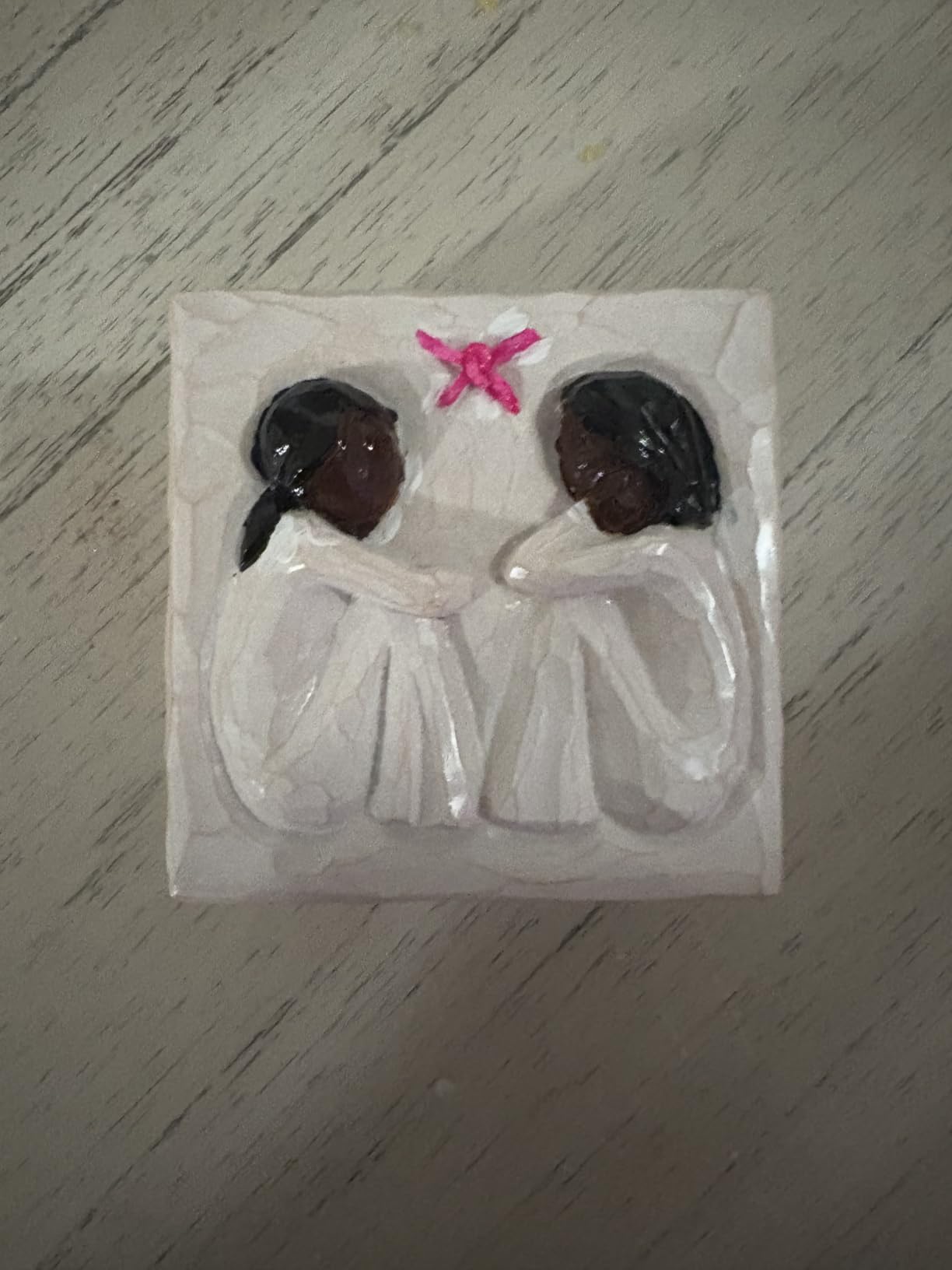 Willow Tree Friendship Keepsake Box, Forever True, Forever Friends, Holds Jewelry and Treasures, Carving of Best Friends or Sisters, Sculpted Hand-Painted Keepsake Box customer photo 1