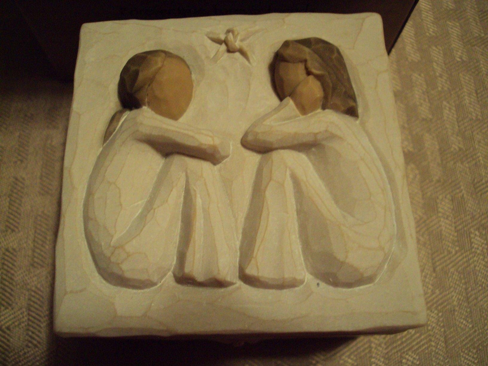Willow Tree Friendship Keepsake Box, Forever True, Forever Friends, Holds Jewelry and Treasures, Carving of Best Friends or Sisters, Sculpted Hand-Painted Keepsake Box customer photo 2