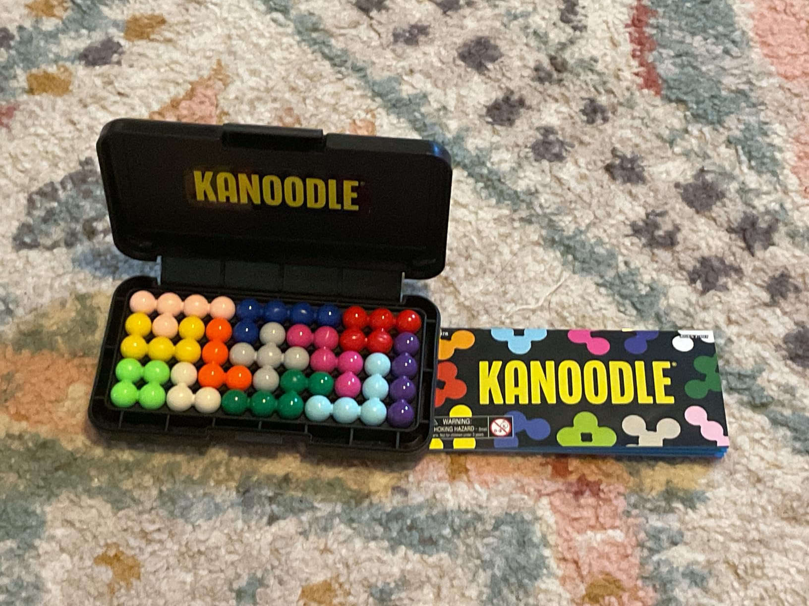Educational Insights Kanoodle - Brain Teaser Puzzle Game for Kids customer photo 1