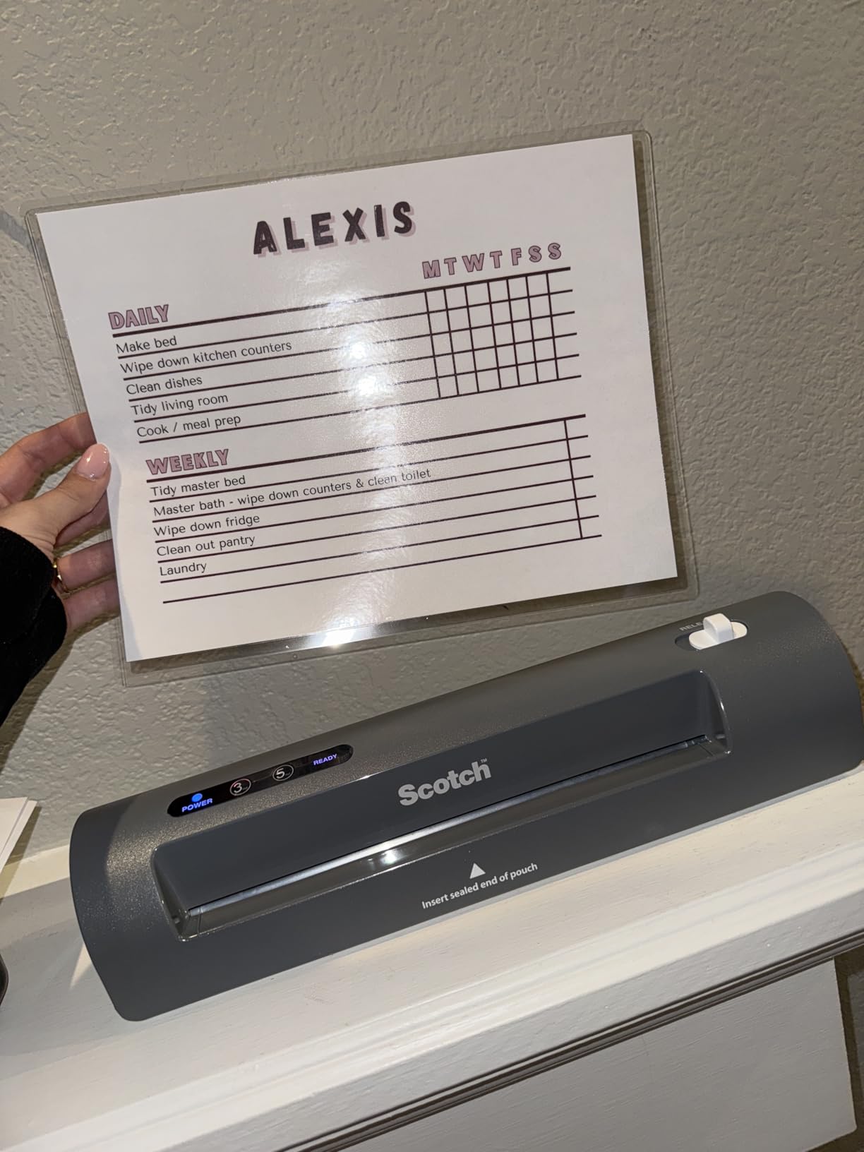 Scotch Thermal Laminator, 2 Roller System, 9 Inch (TL901X) customer photo 1