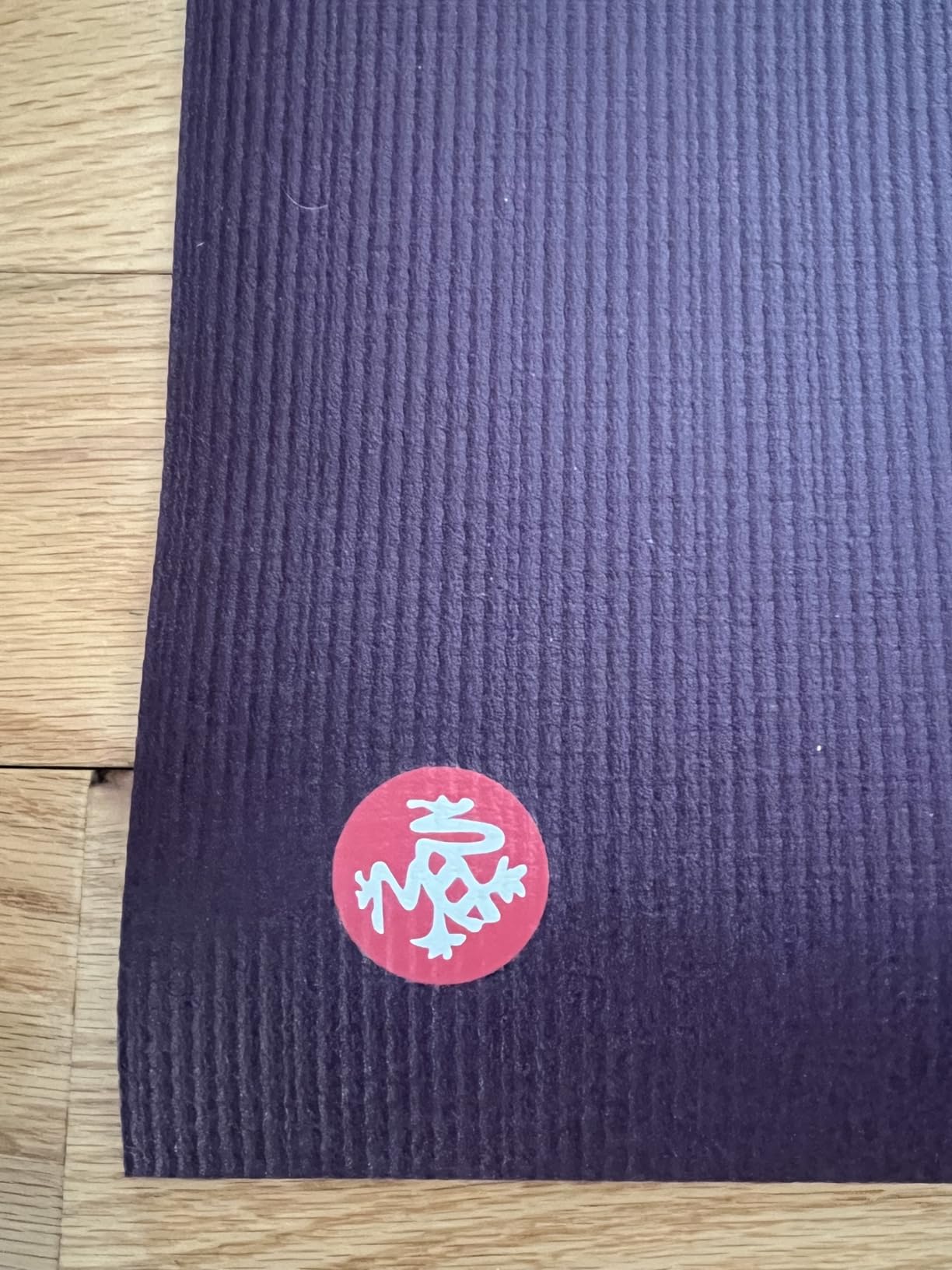 Manduka PROlite Yoga Mat 4.7mm | Lifetime Durability | Hygienic Construction | Teacher Approved customer photo 2