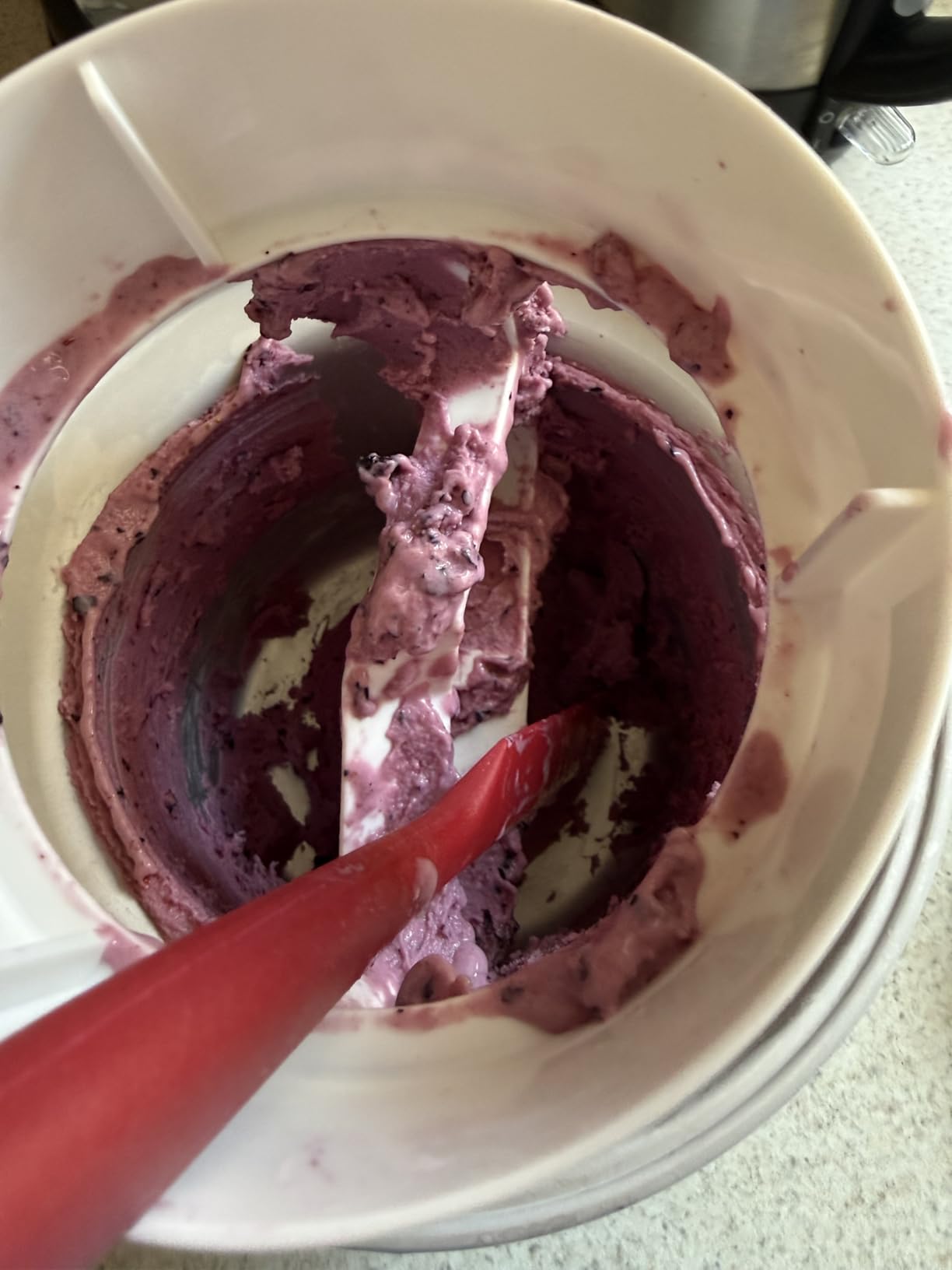 Cuisinart Ice Cream Maker Machine, Ready in 20, 1.5 qt Freezer Bowl | Ice cream maker, frozen yogurt machine & sorbet maker, ICE-21P1ES customer photo 1