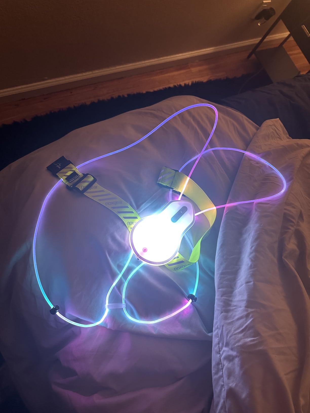 noxgear Tracer2 Multicolor Light Up and Reflective Running Vest | Rechargeable, Ultra-bright Running Lights for Runners customer photo 1