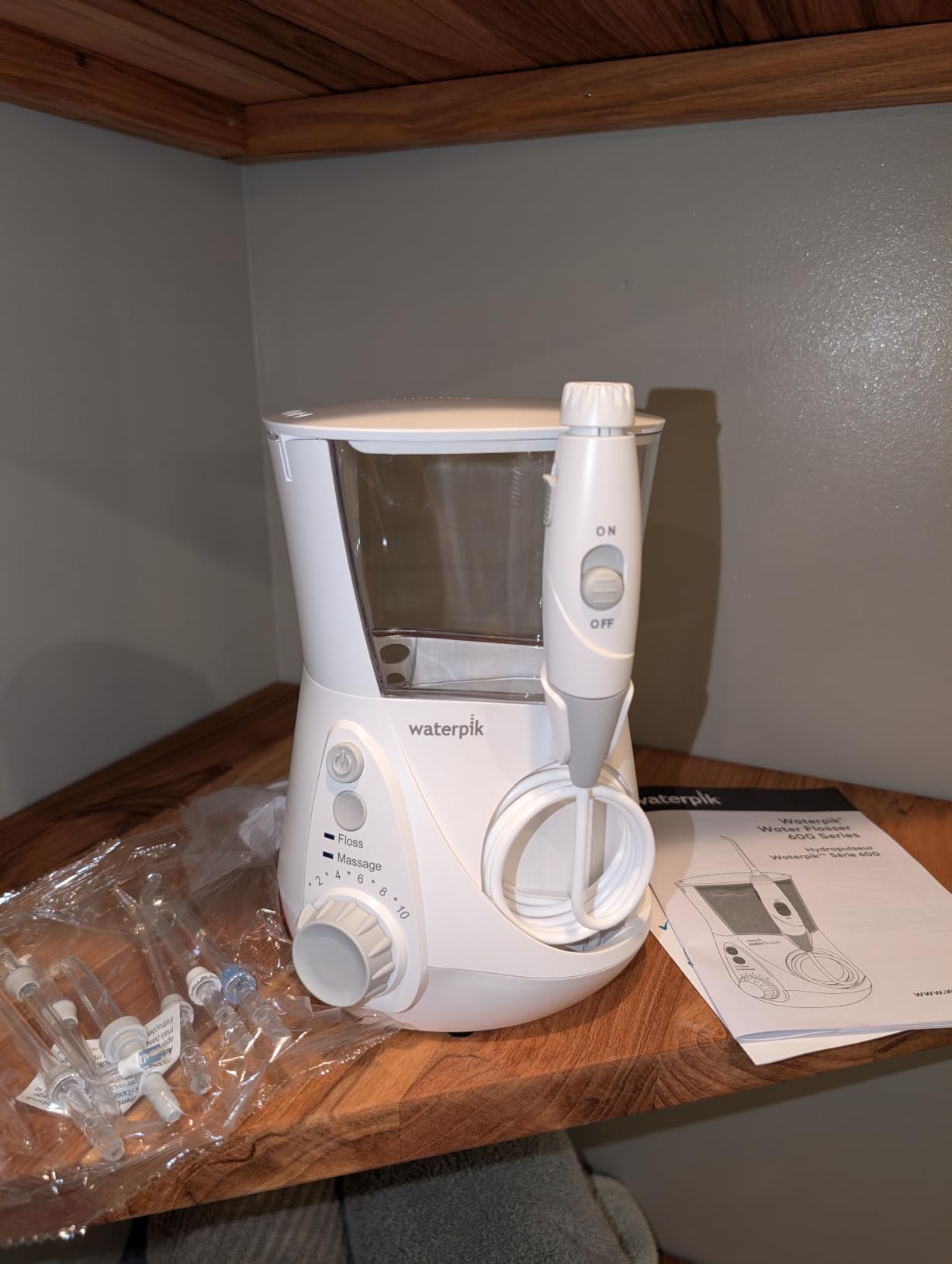 Waterpik Aquarius Water Flosser For Teeth Cleaning, Gums, Braces, Dental Care, Electric Power With 10 Settings, 7 Tips For Multiple Users And Needs, ADA Accepted, White WP-660, Packaging May Vary customer photo 1