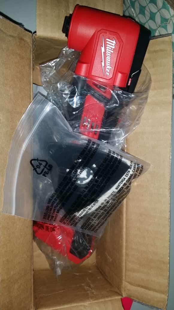 Milwaukee 2626-20 M18 18V Lithium Ion Cordless 18,000 OPM Orbiting Multi Tool with Woodcutting Blades and Sanding Pad with Sheets Included (Battery Not Included, Power Tool Only) customer photo 1