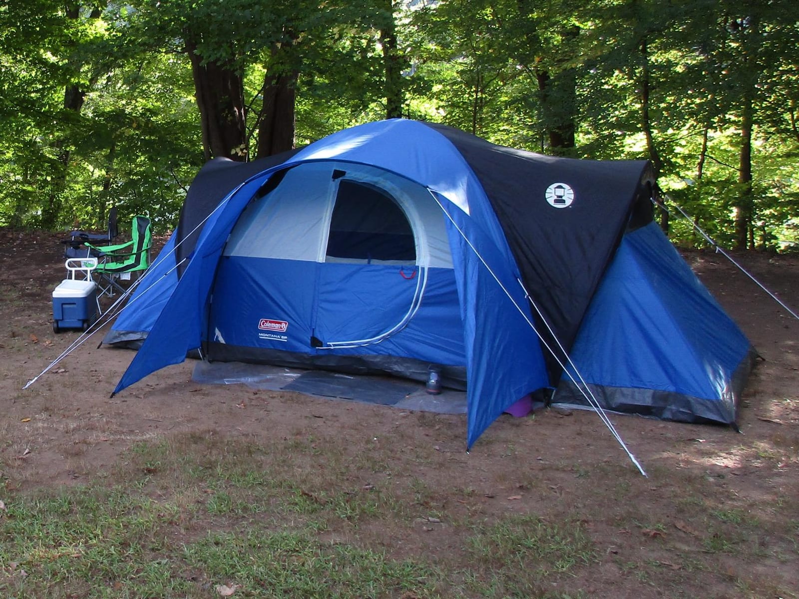 Coleman Montana Camping Tent, 6/8 Person Family Tent with Included Rainfly, Carry Bag, and Spacious Interior, Fits Multiple Queen Airbeds and Sets Up in 15 Minutes customer photo 1
