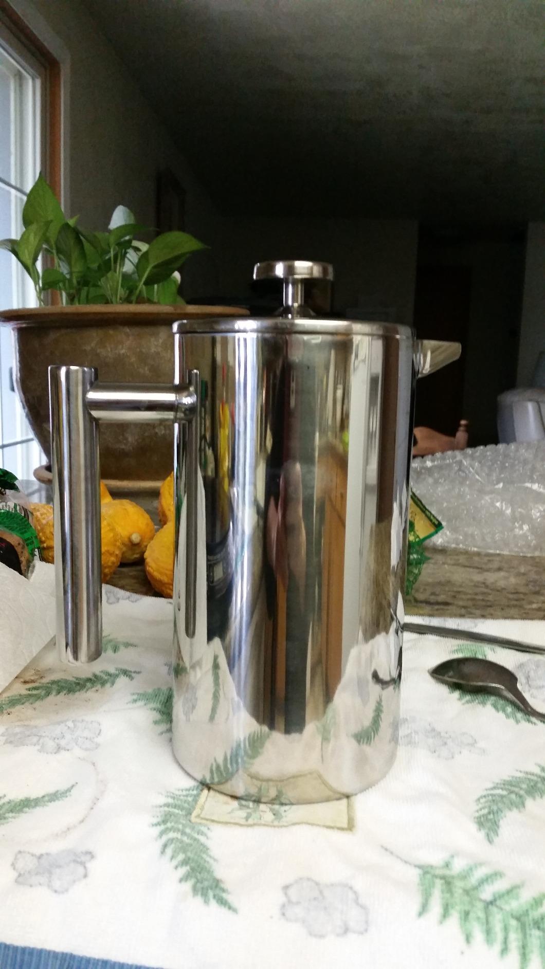Secura French Press Coffee Maker, 304 Grade Stainless Steel Insulated Coffee Press with 2 Extra Screens, 34oz (1 Litre), Silver customer photo 1