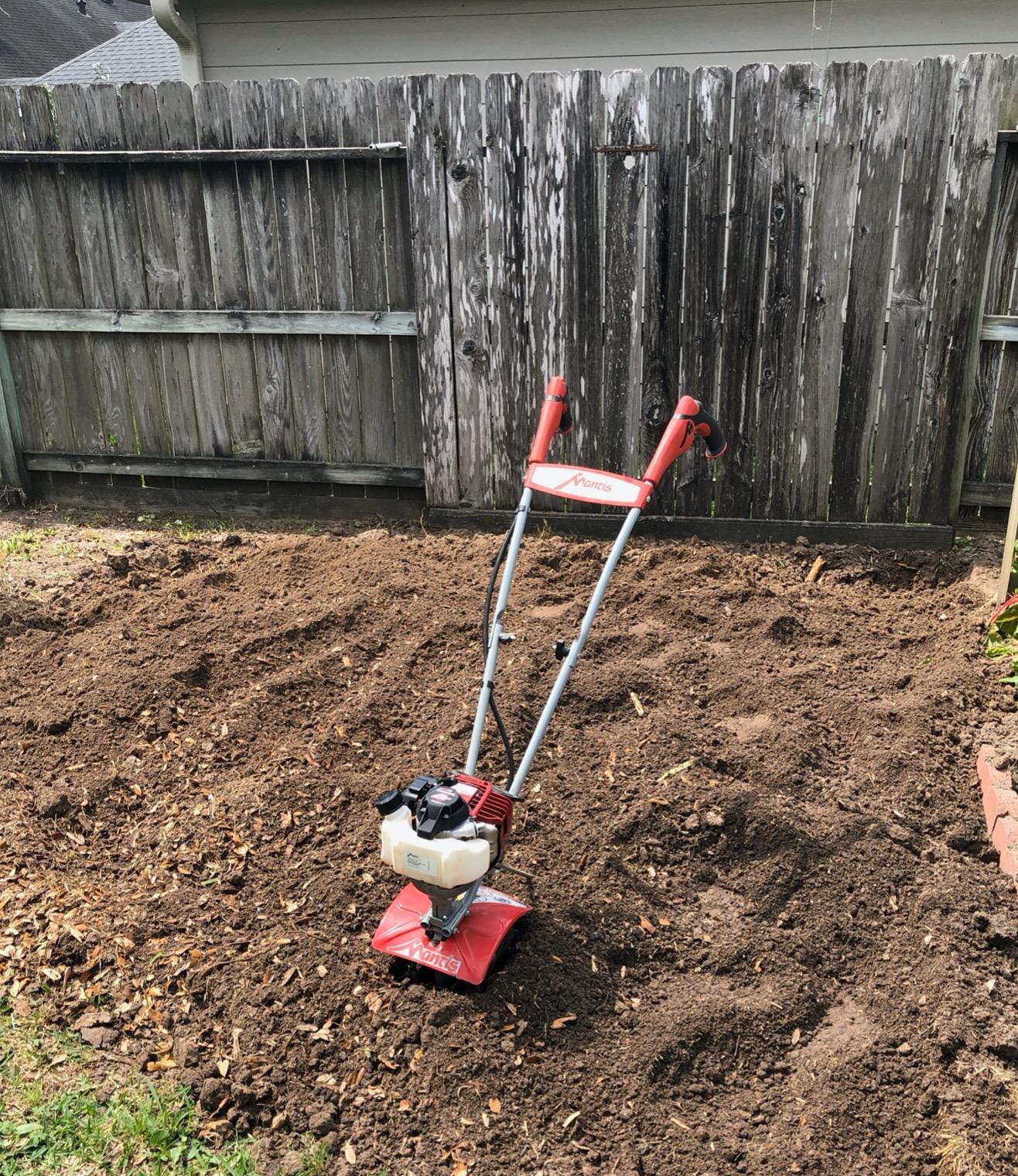 Mantis 7940 4-Cycle Tiller Cultivator Powered by Honda customer photo 2
