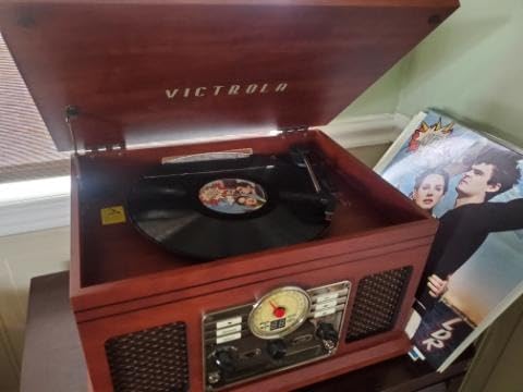 Victrola Quincy - 6-in-1 Bluetooth Record Player - Mahogany | Plays vinyl, CD, cassette and FM radio through built-in stereo speakers, Bluetooth and aux streaming, headphone jack customer photo 2