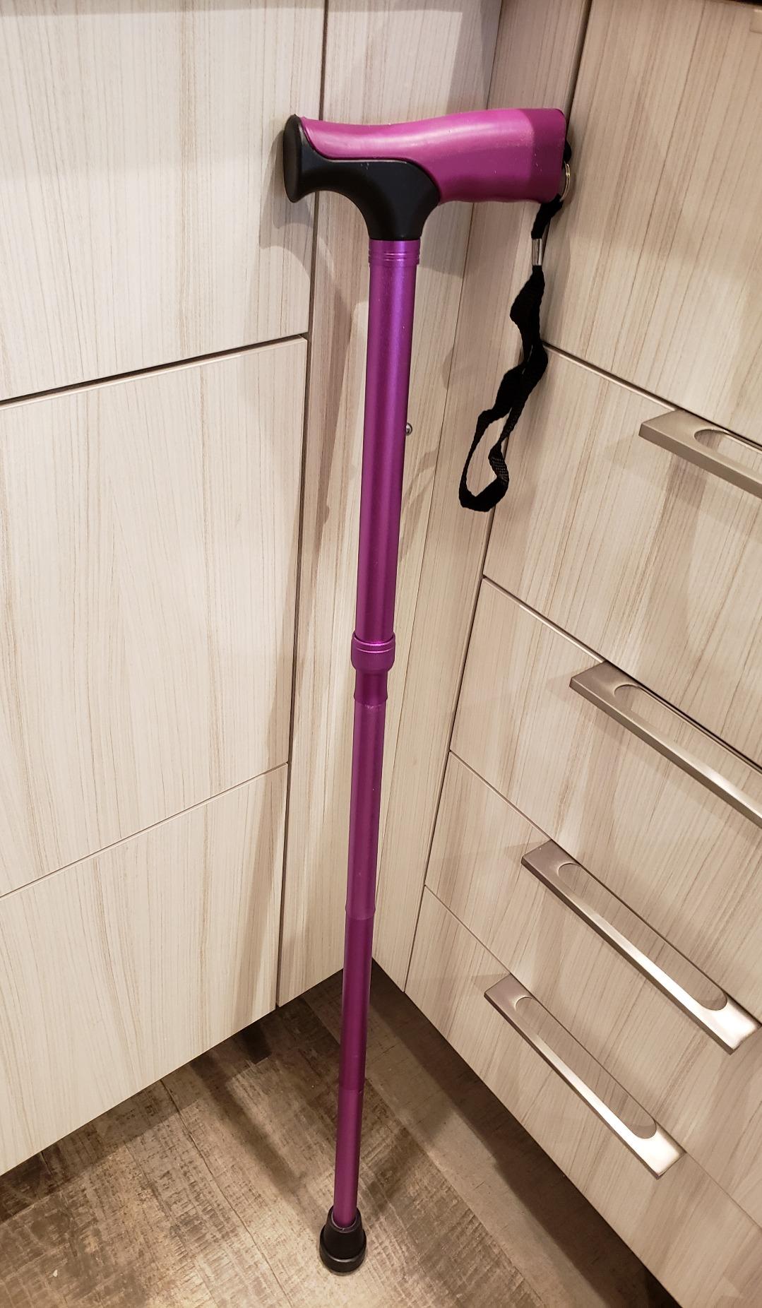 Vive Folding Cane - Foldable Walking Cane for Men, Women - Fold-up, Collapsible, Lightweight, Adjustable, Portable Hand Walking Stick - Balancing Mobility Aid - Sleek, Comfortable (Black) customer photo 1